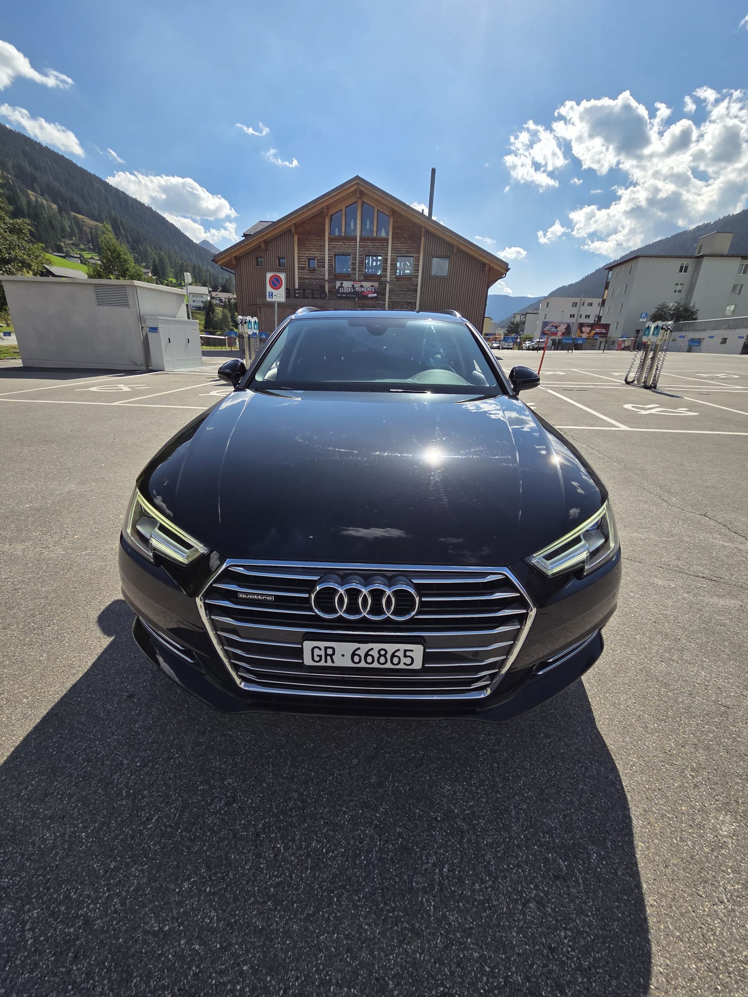 AUDI 2.0 TDI 190 quattro S-Tronic-image-1