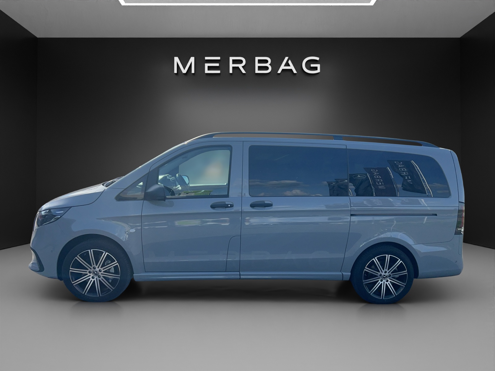 MERCEDES-BENZ Vito 119 CDI Lang Tourer 9G-Tronic 4M Select-image-1