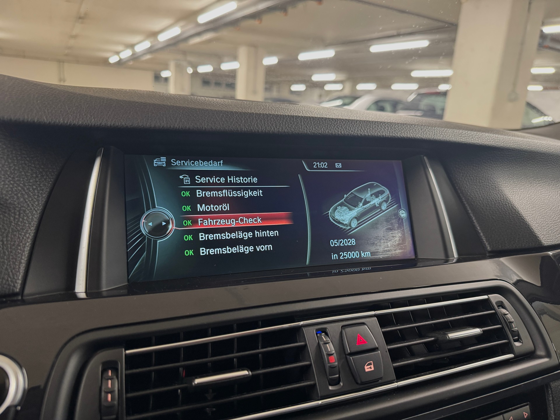 BMW 535d Touring xDrive Luxury Line I Frisch MFK 06.26 I Frisch Service I 8-fach I CH-Fhrz. I Garantie möglich I TOP Angebot-image-15