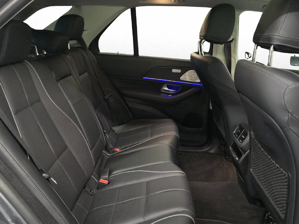 MERCEDES-BENZ GLE 400 d AMG Line 4Matic-image-12