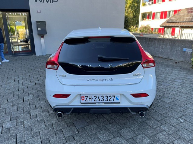 VOLVO V40 2.0 D3 R-Design S/S-image-3