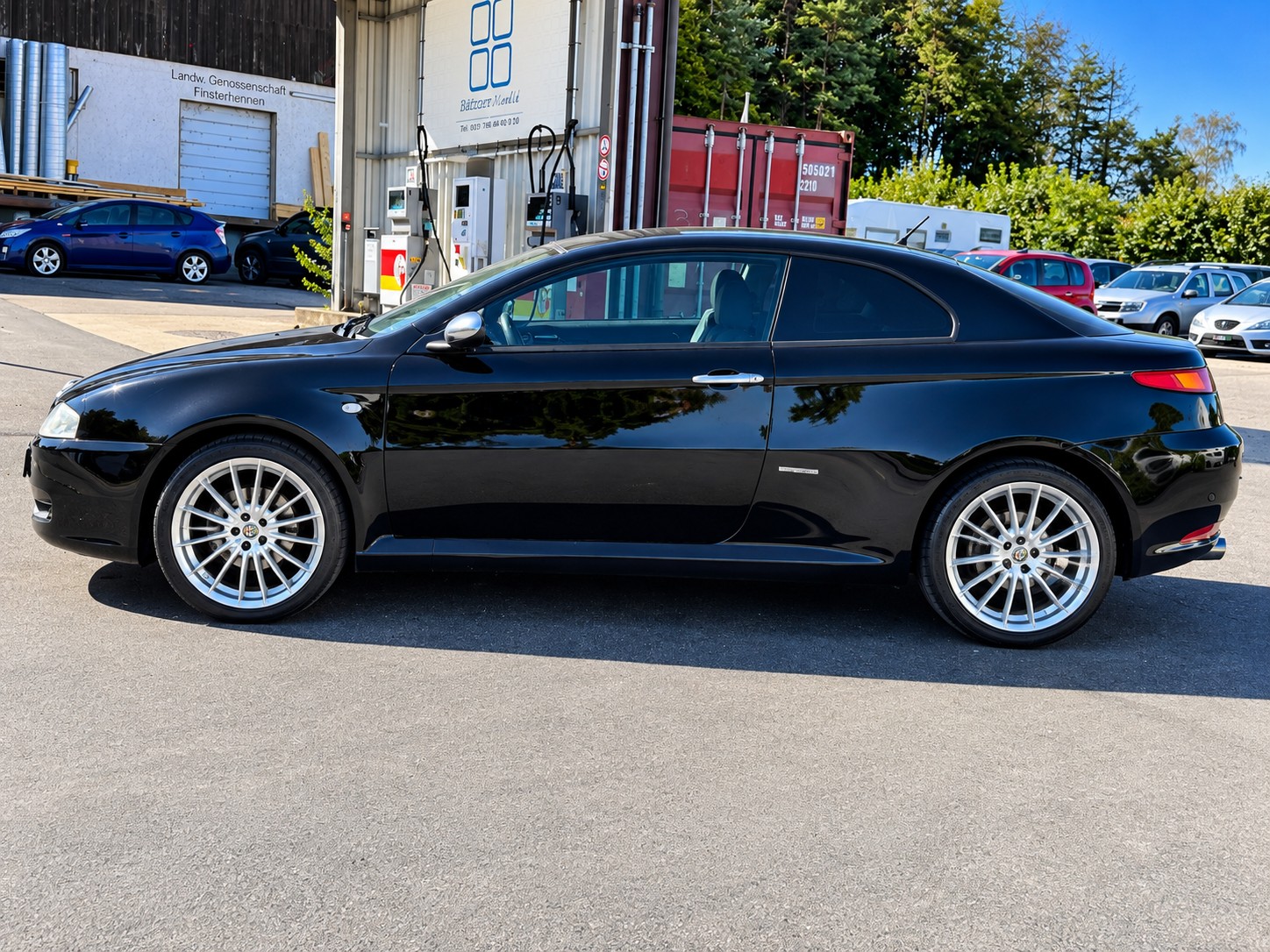 ALFA ROMEO GT 1.9 JTD Black Line-image-5