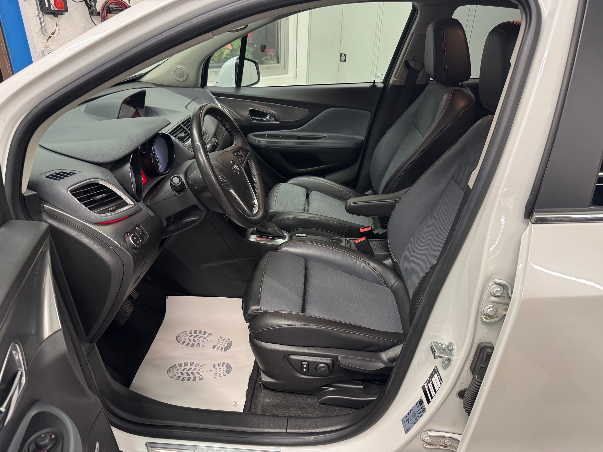 OPEL Mokka 1.4i 16V Turbo Cosmo 2WD Automatik-image-6