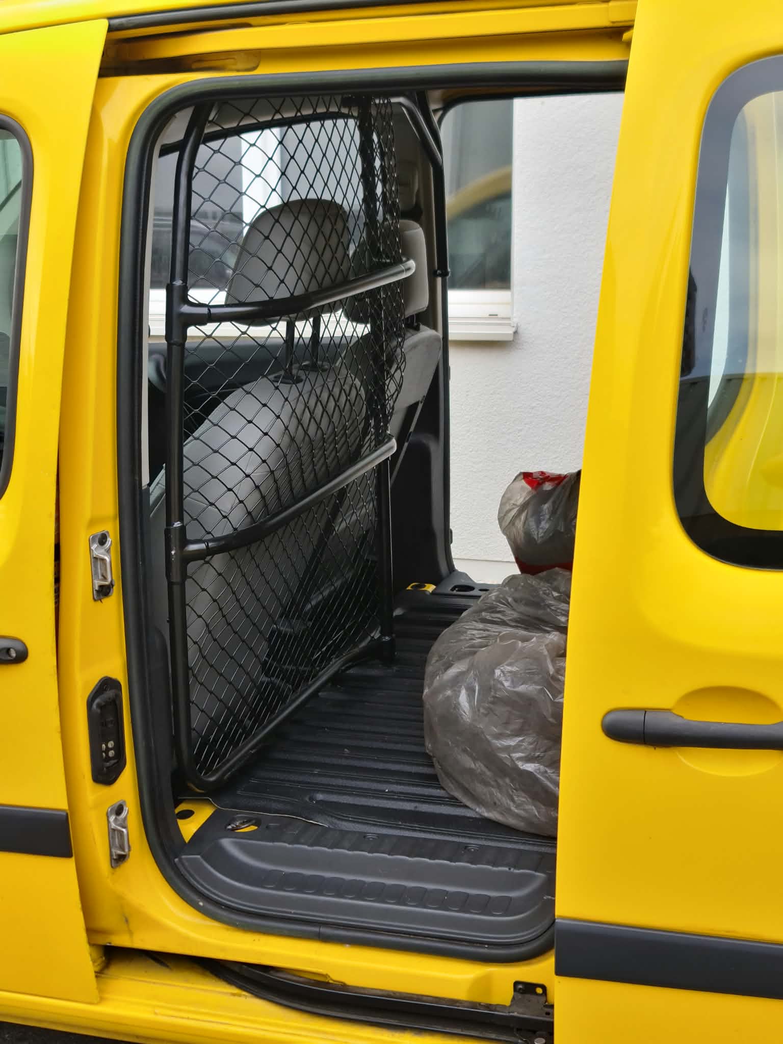 RENAULT Kangoo Medium TCe 115 Business A-image-8