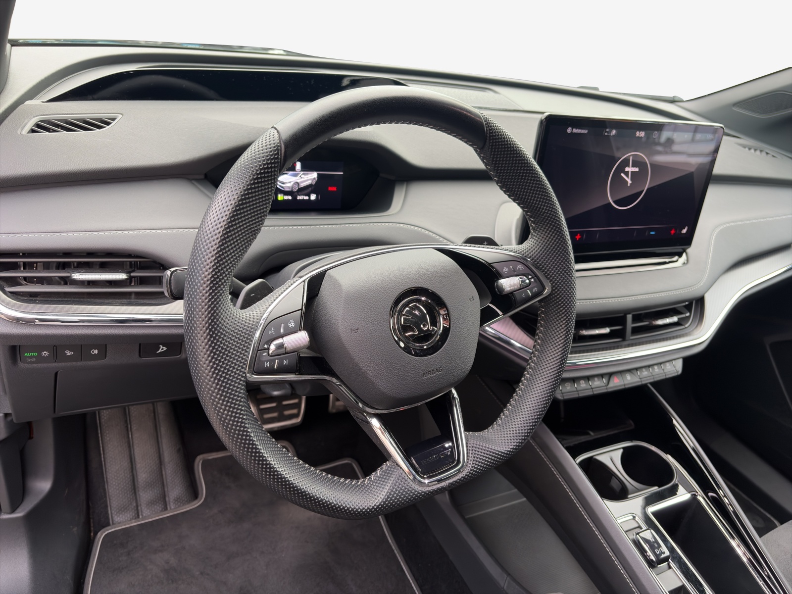 SKODA Enyaq iV 80x SportLine-image-10