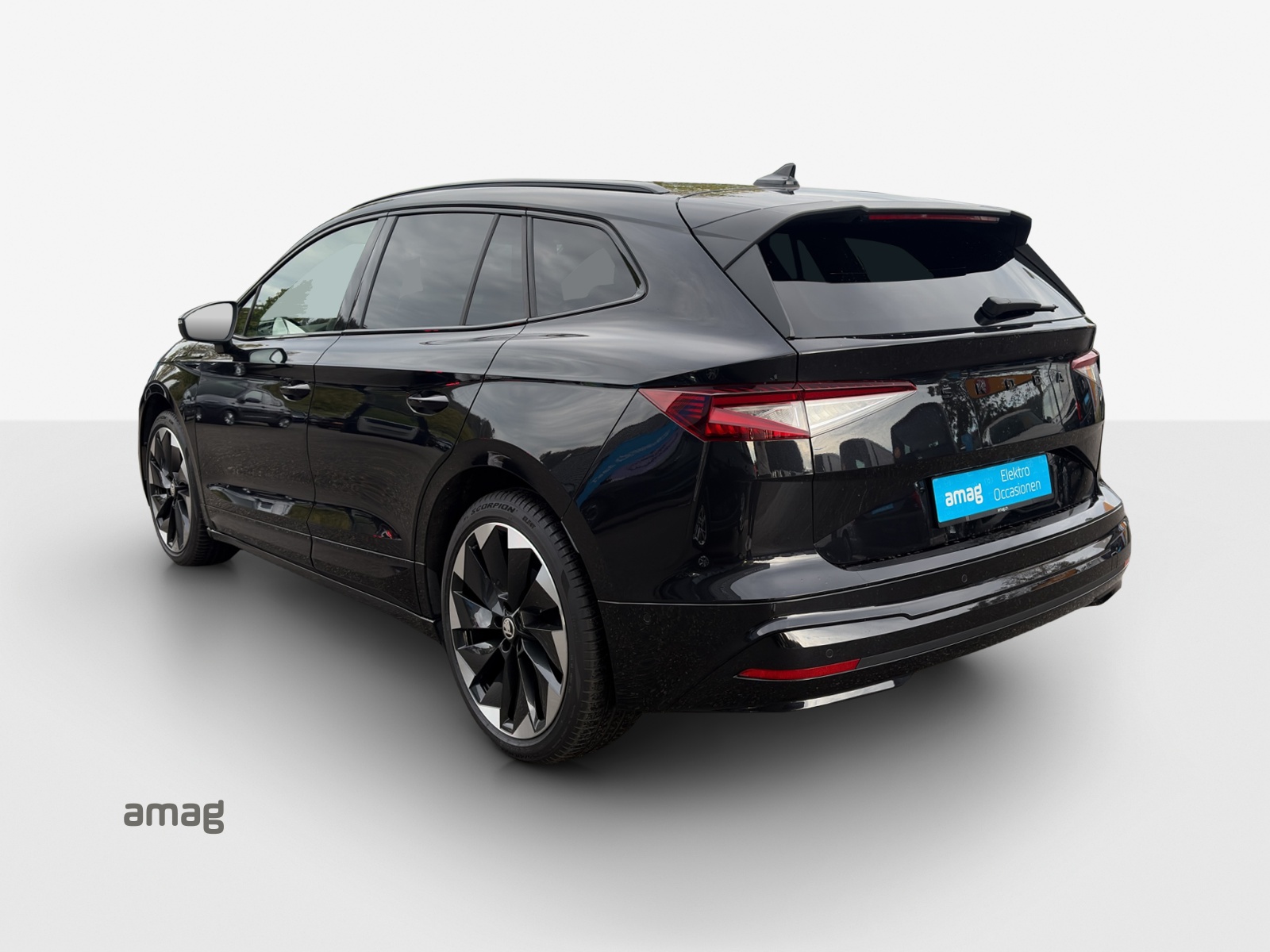 SKODA Enyaq iV 80x SportLine-image-2