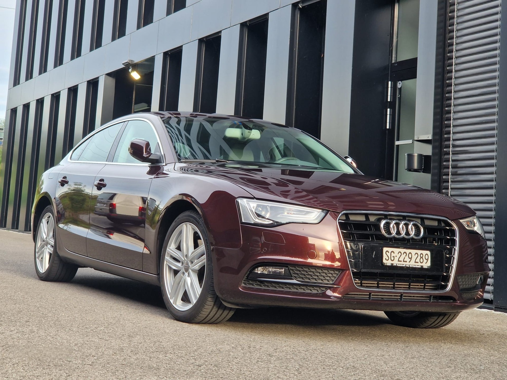 AUDI A5 Sportback 2.0 TFSI 225PS-image-2