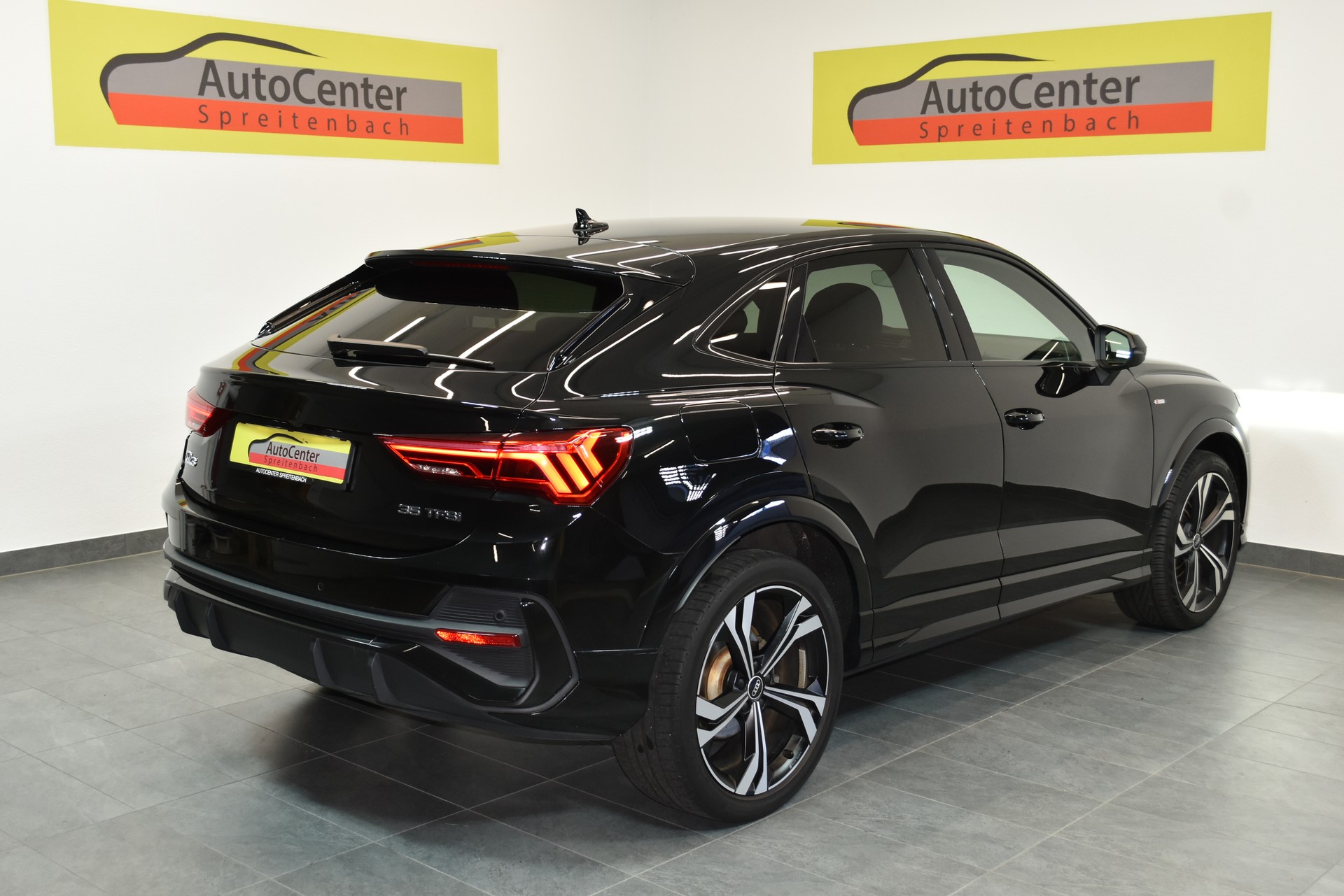 AUDI Q3 Sportback 35 TFSI S line Attraction S-tronic-image-14
