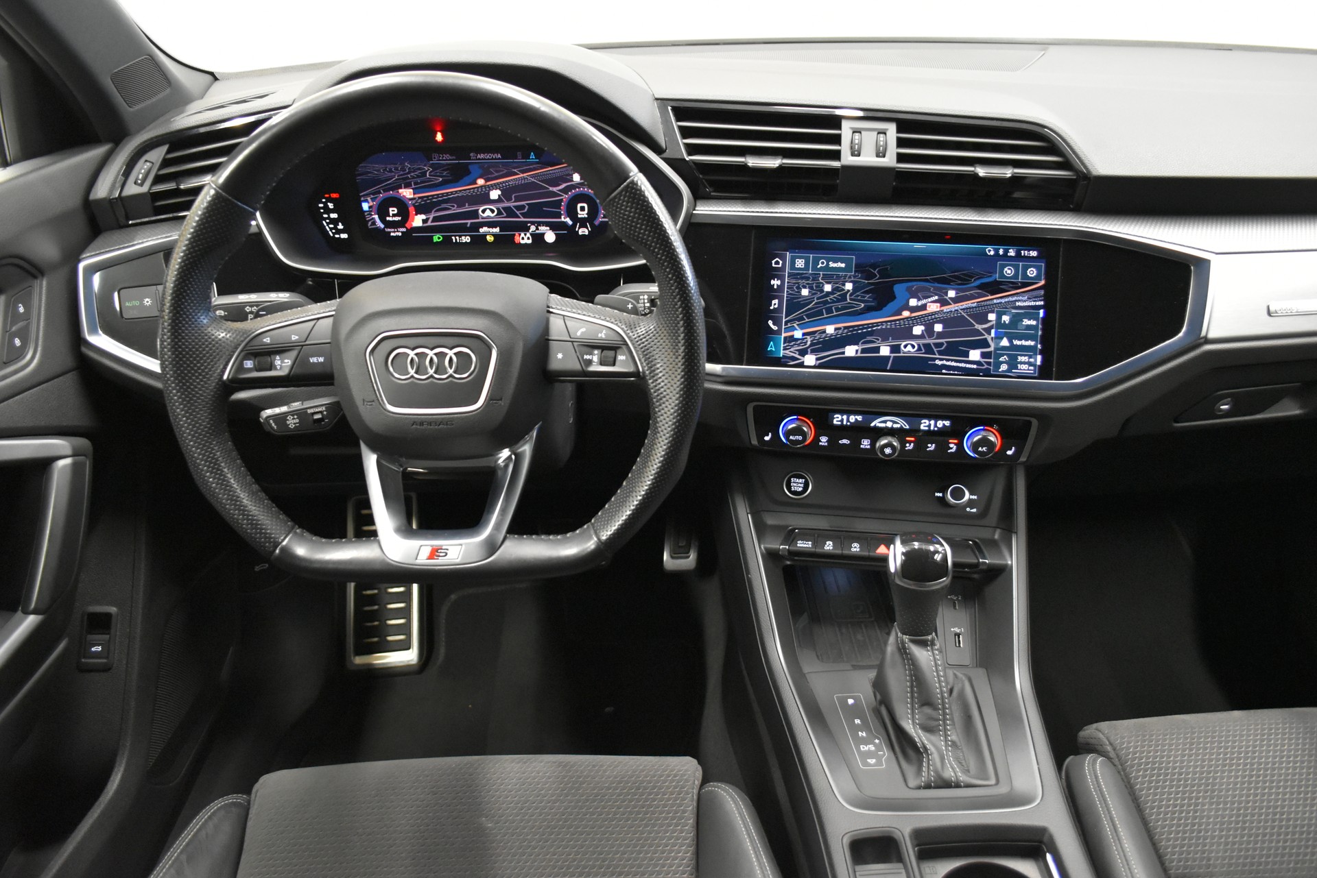 AUDI Q3 Sportback 35 TFSI S line Attraction S-tronic-image-4