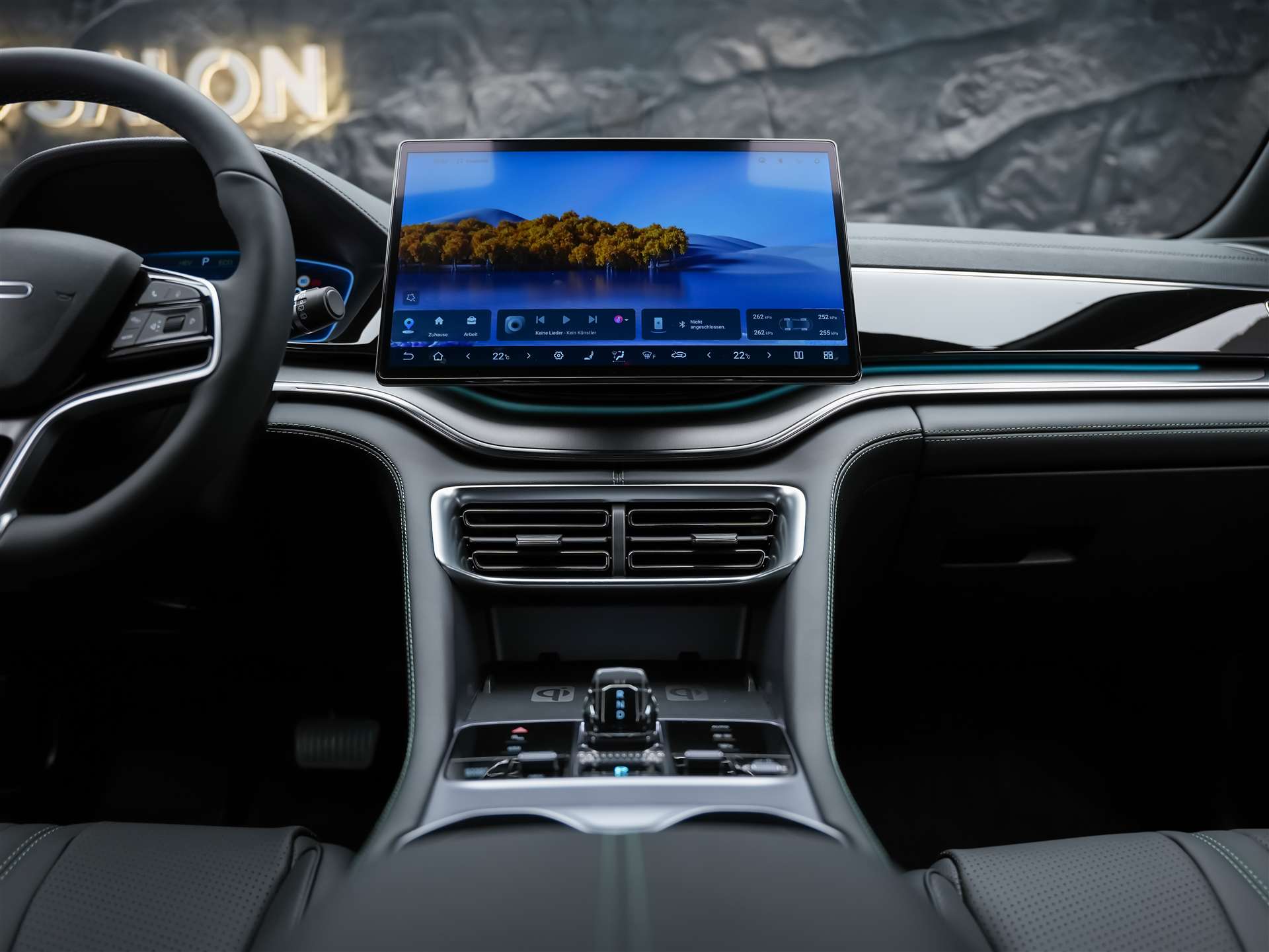 BYD Seal U DM-i Design AWD *SOFORT Verfügbar*Werksgarantie*Lenkradheizung*Sitzbelüftung*360° Kamera*-image-21