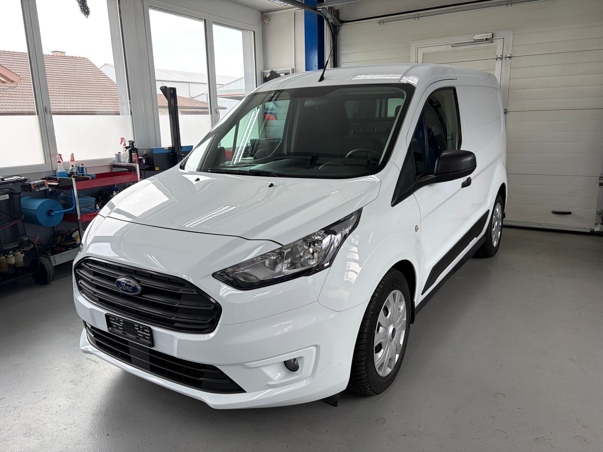 FORD Transit Connect Van 1.5 Eco Blue Ambiente A-image-0