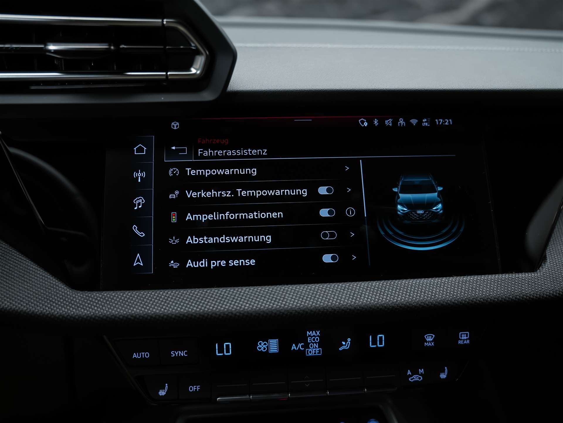 AUDI S3 Limousine TFSI quattro S-tronic *Werksgarantie*Facelift*Matrix-LED*Head-Up*-image-42