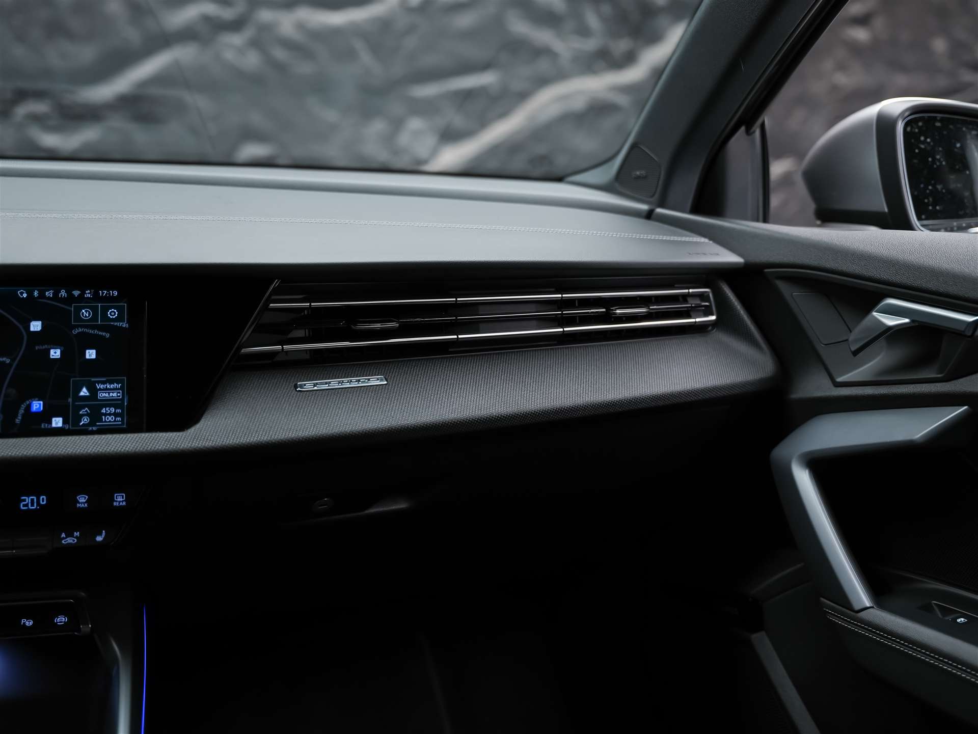 AUDI S3 Limousine TFSI quattro S-tronic *Werksgarantie*Facelift*Matrix-LED*Head-Up*-image-21