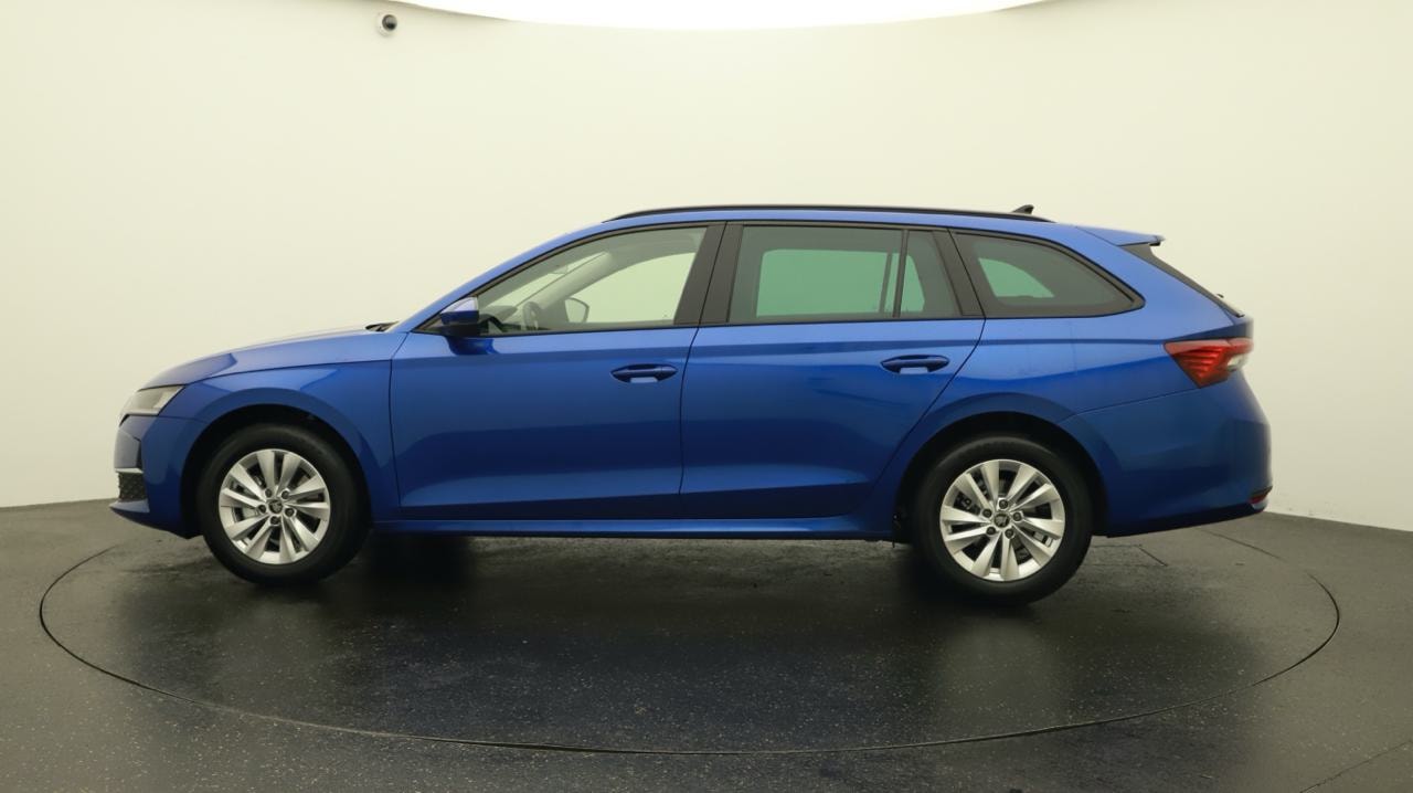SKODA Octavia Combi 1.5 TSI mHEV DSG Selection-image-1