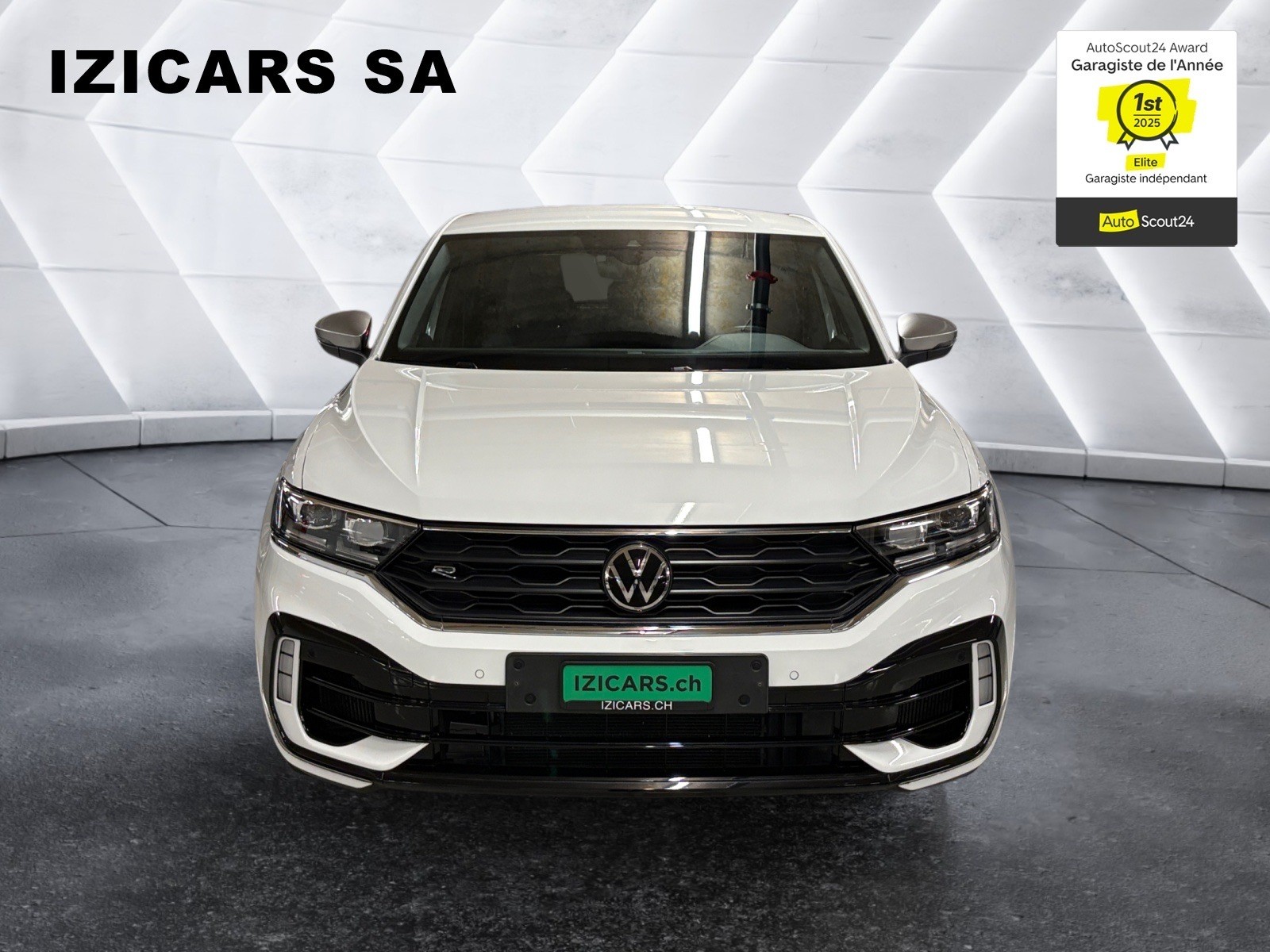 VW T-Roc 2.0 TSI R DSG 4Motion/BeatsAudio / Caméra de recul / App-Connect / Roues Hiver 17" incluses-image-2
