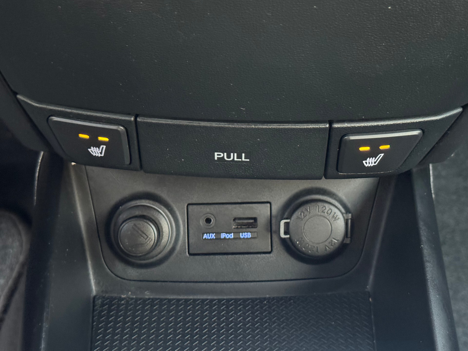 HYUNDAI i30 1.6 Style Automatic-image-11