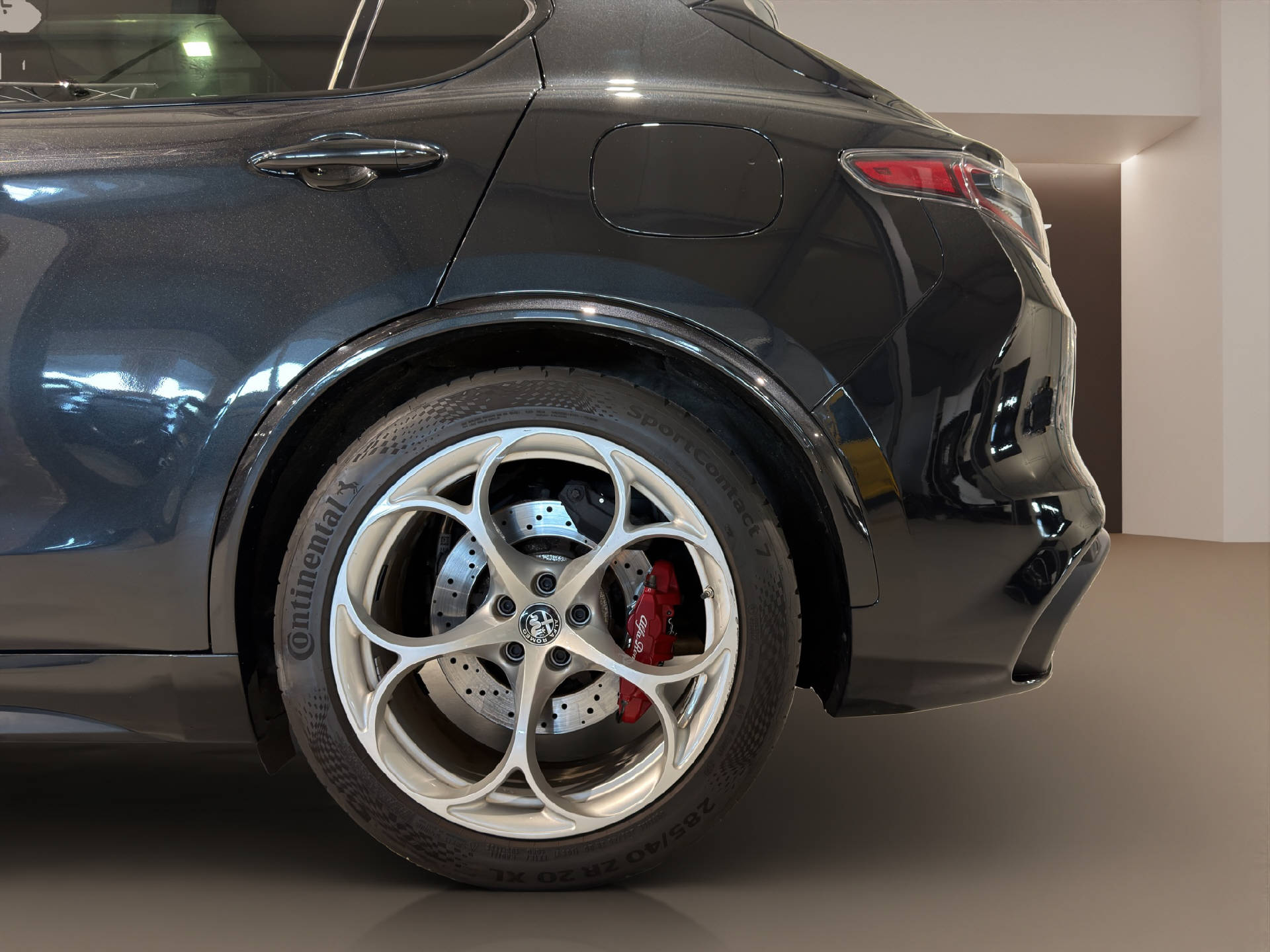 ALFA ROMEO Stelvio 2.9 V6 Biturbo Q4 Quadrifoglio-image-21