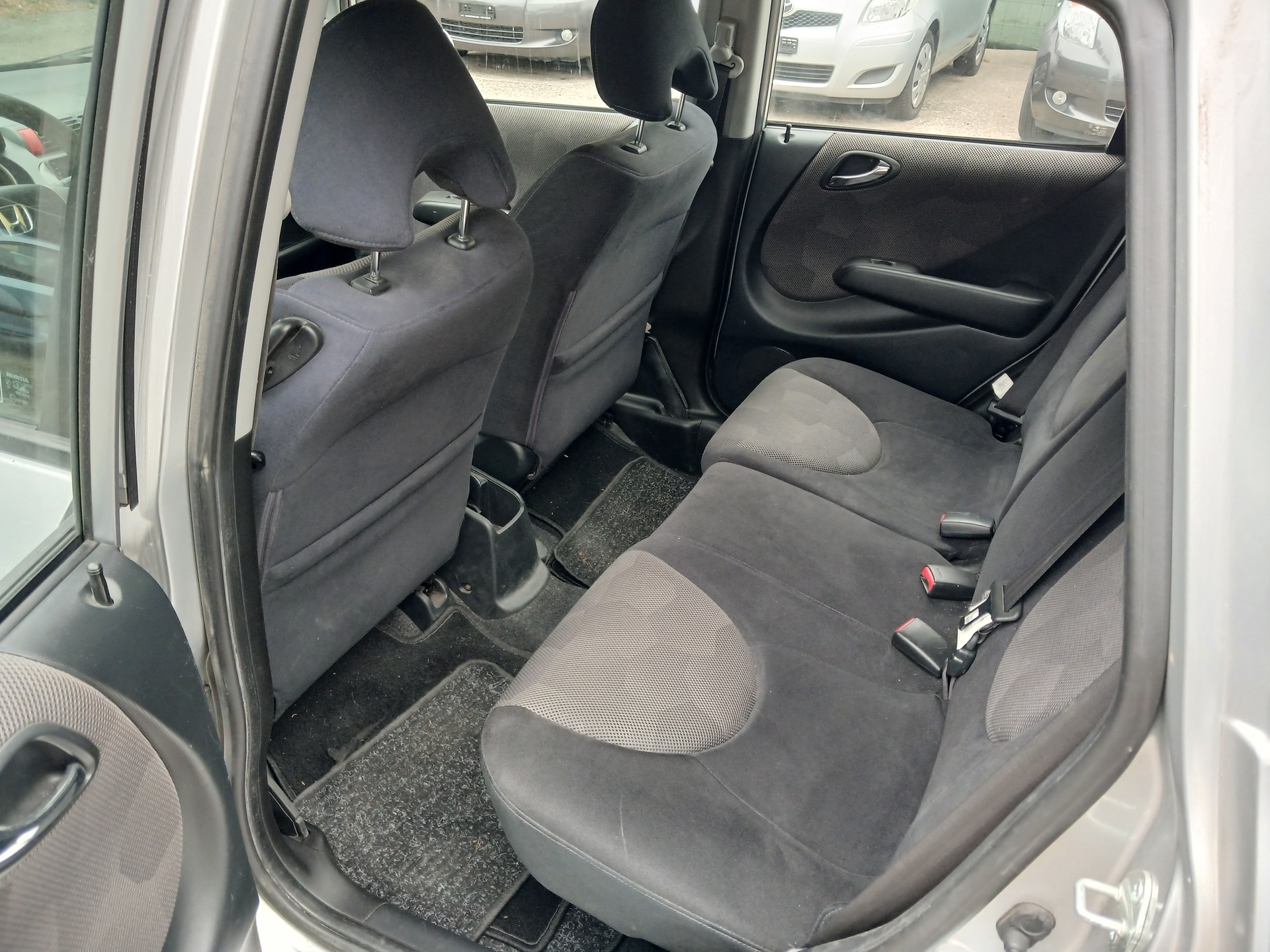 HONDA Jazz 1.4i LS Formula 1-image-9
