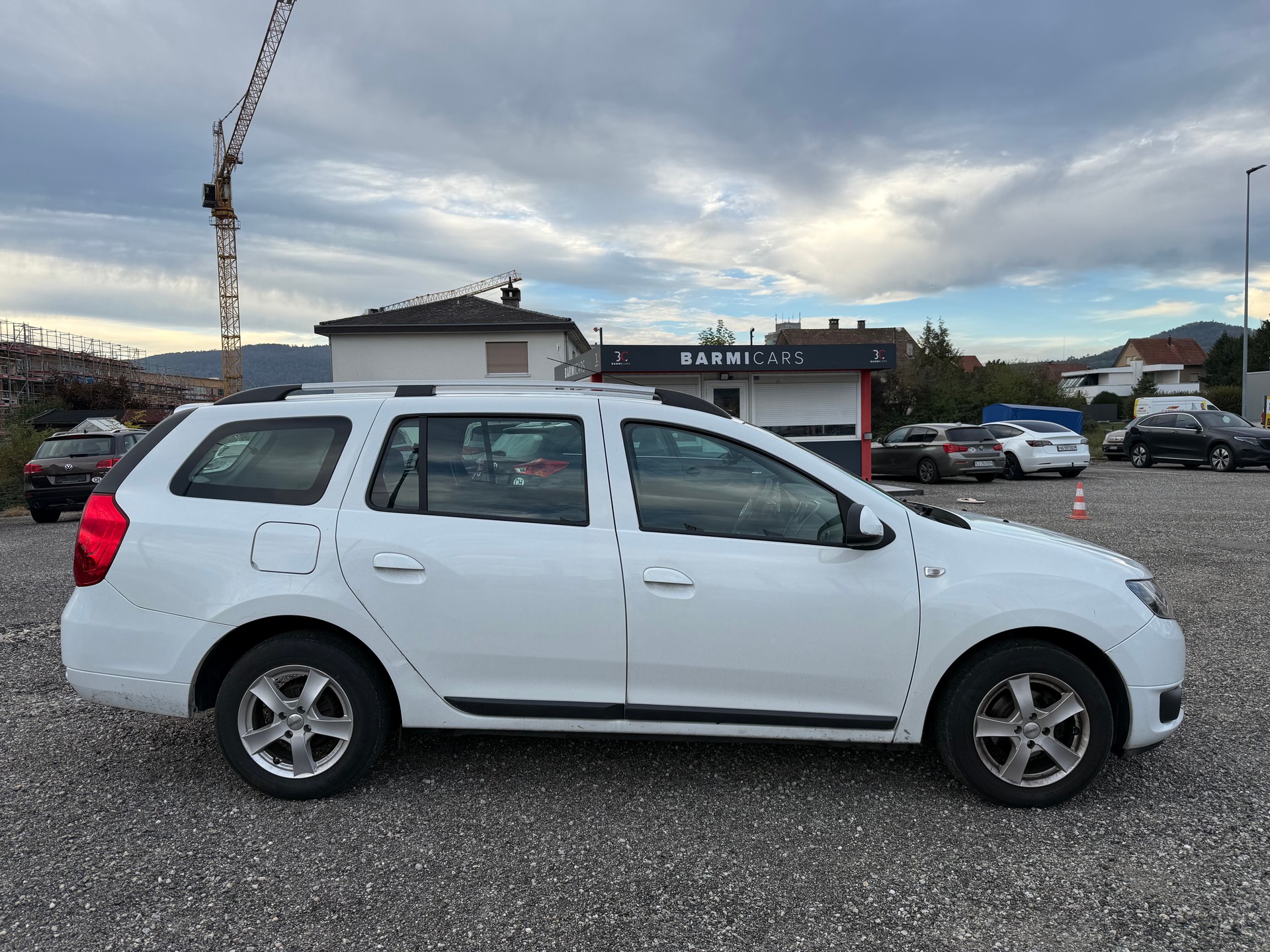 DACIA Logan MCV 0.9 Lauréate-image-7