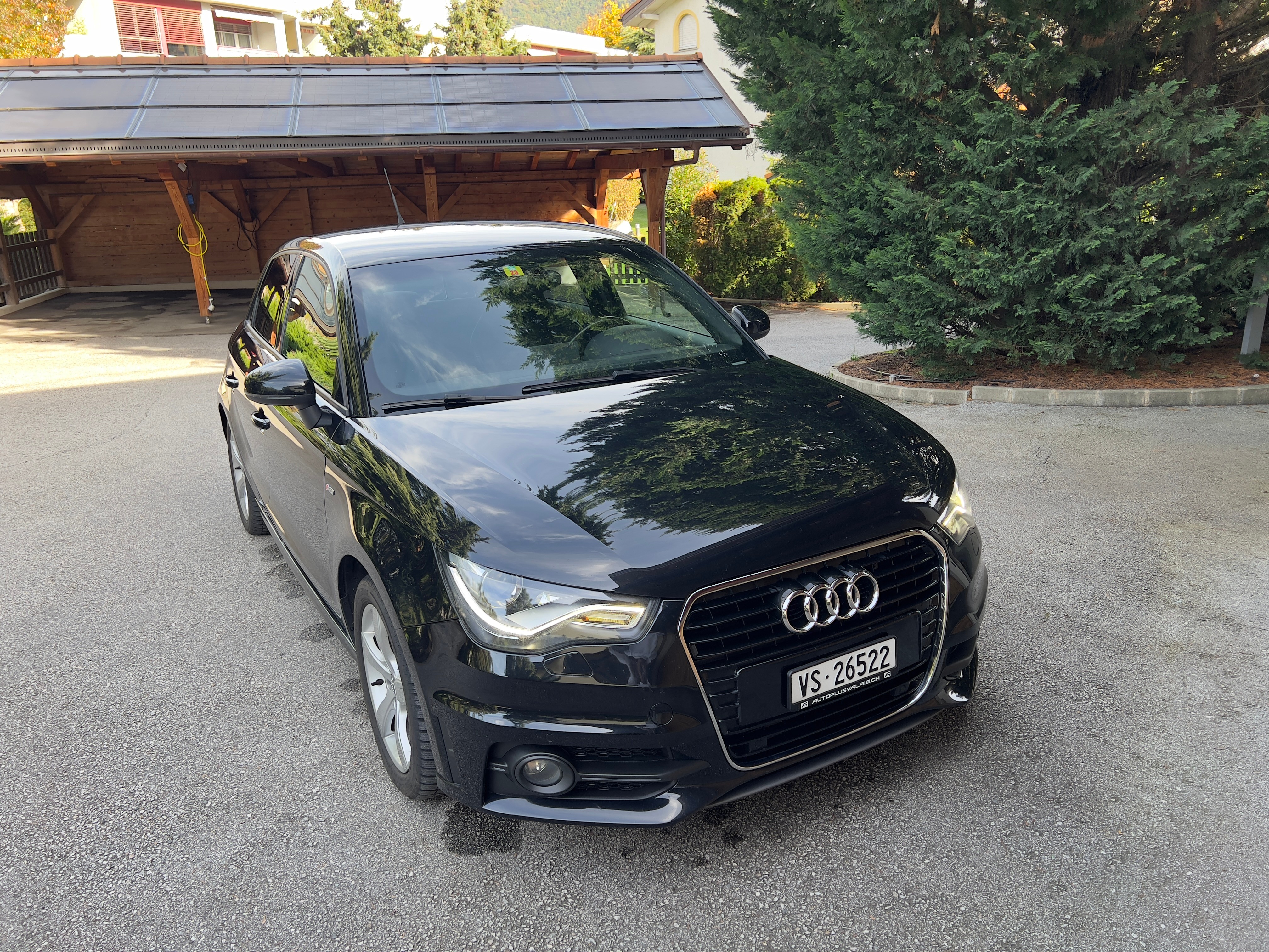 Car photo