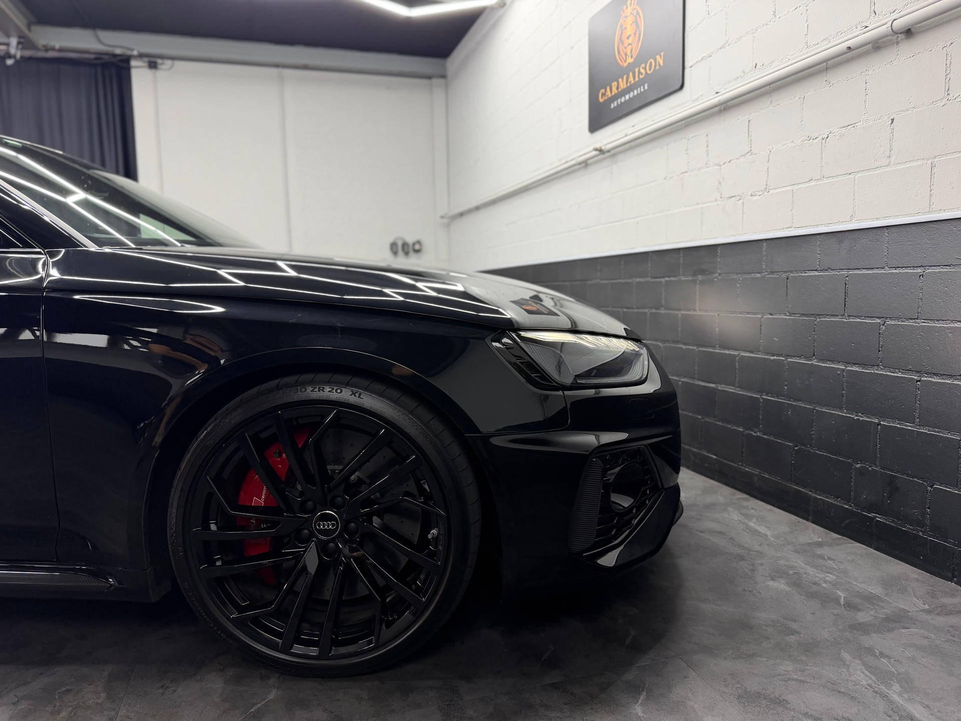AUDI RS4 Avant quattro | 1. Hand | ACC Tempomat | Head-Up Display | Carbon Interieur&Exterieur | Rückfahrkamera | Bang&Olufsen-image-8