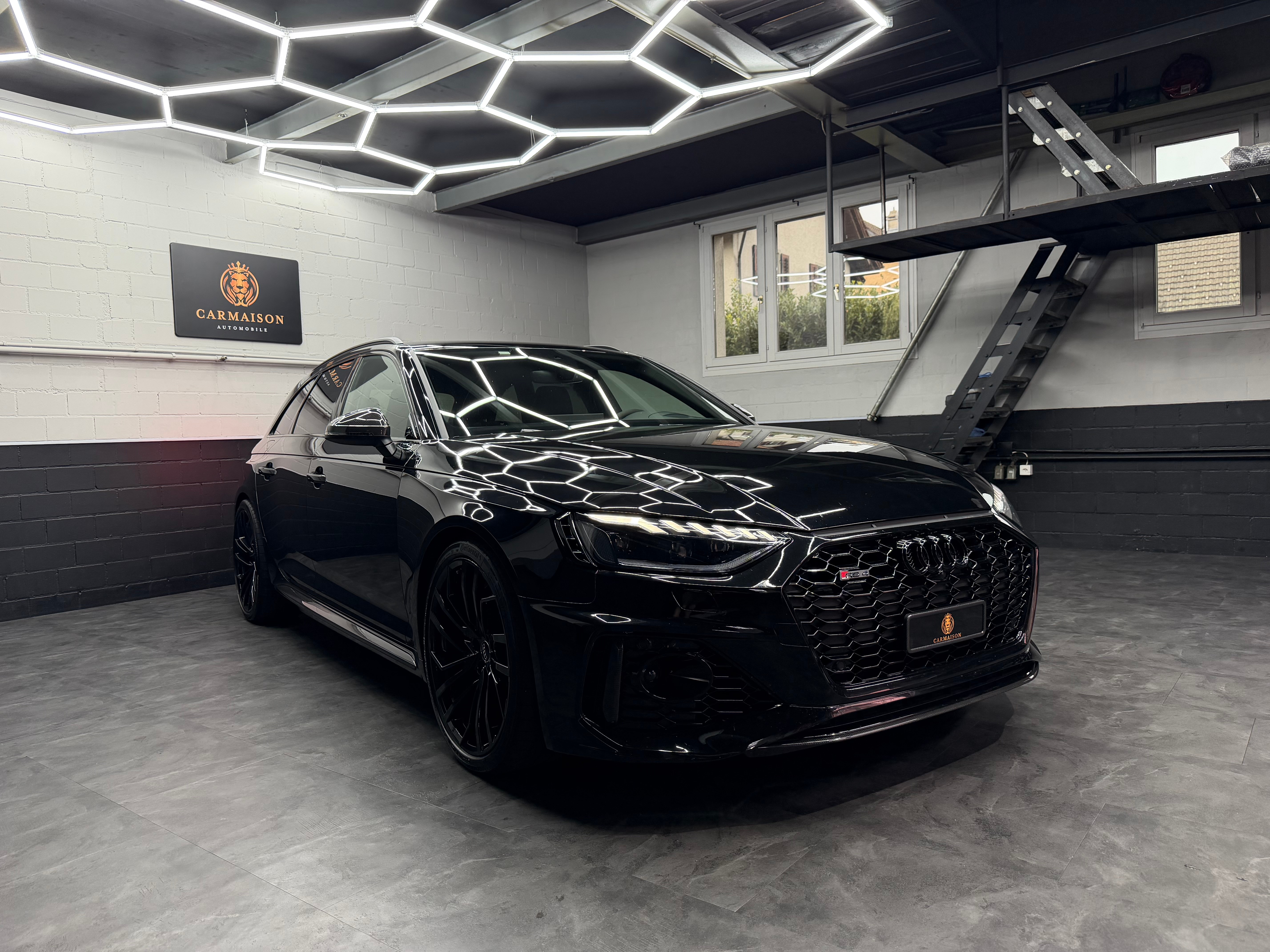 Car photo
