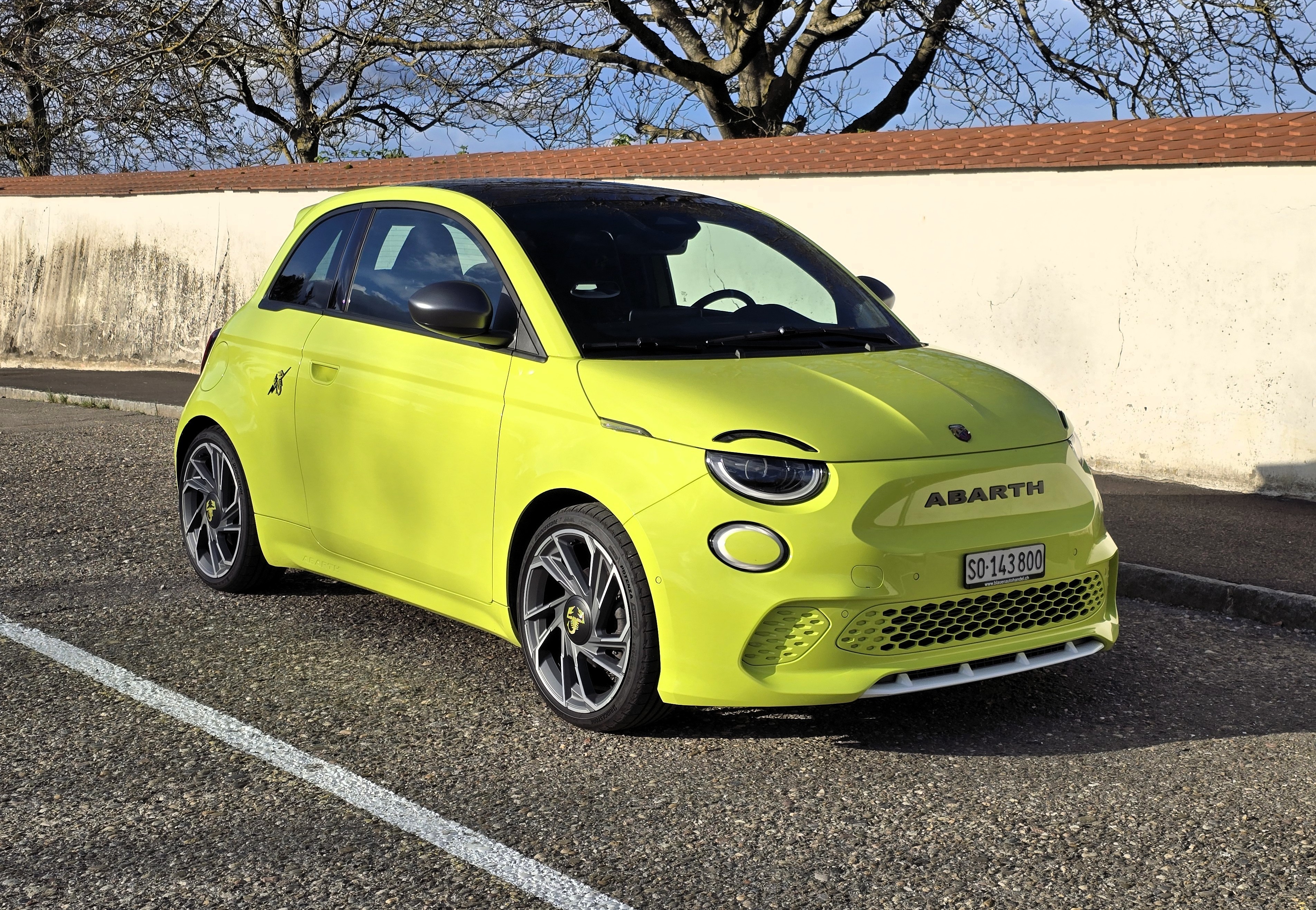 Car photo