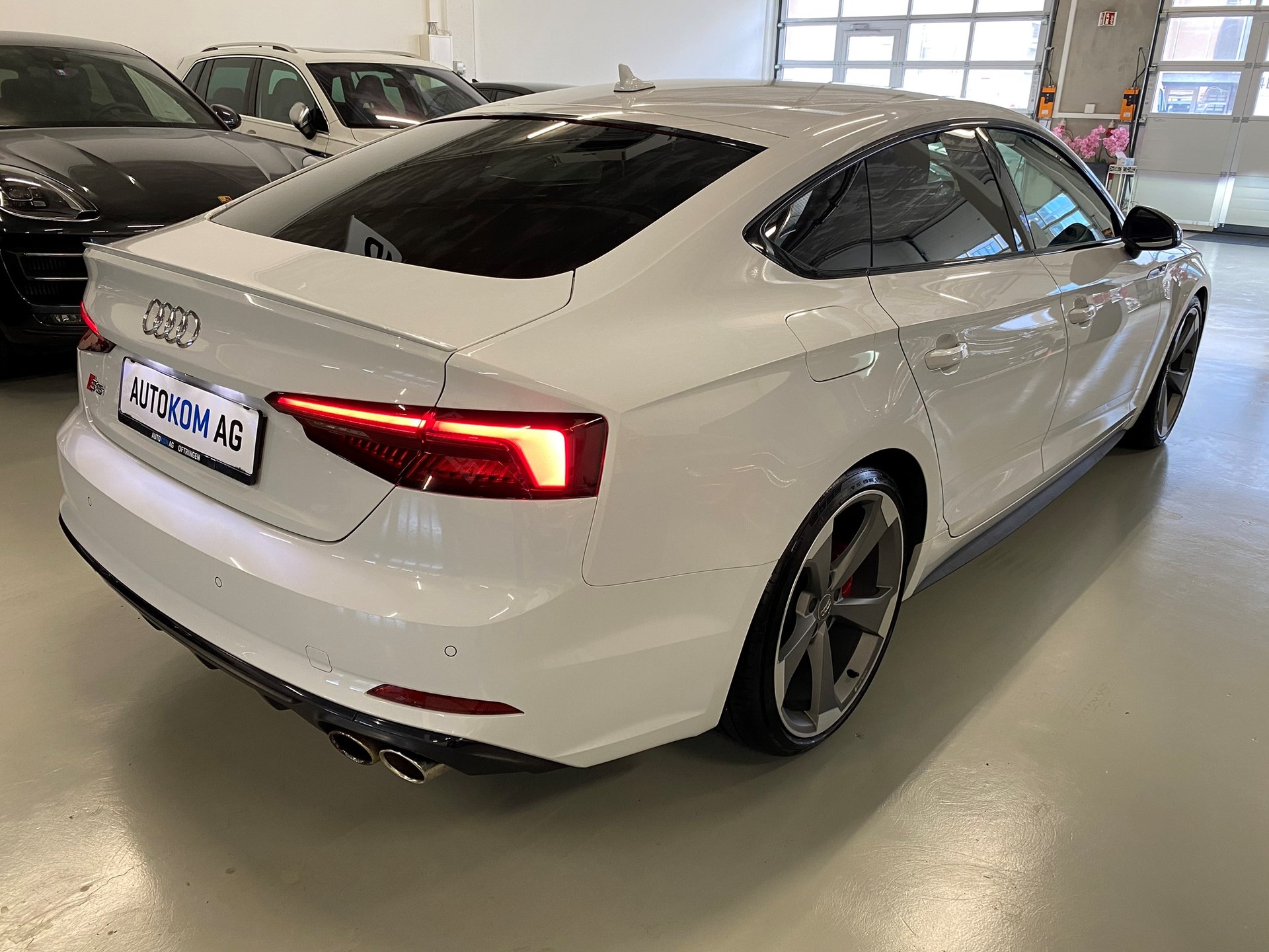AUDI S5 Sportback 3.0 TFSI quattro tiptronic-image-4