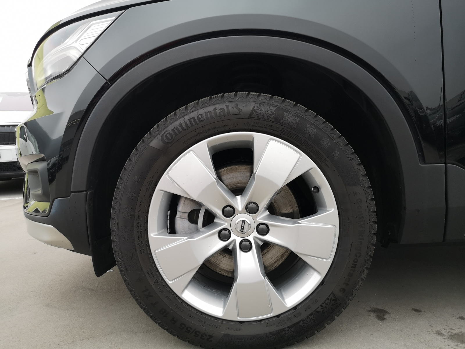 VOLVO XC40 B4 Benzin Mild Hybrid AWD Momentum Geartronic-image-13