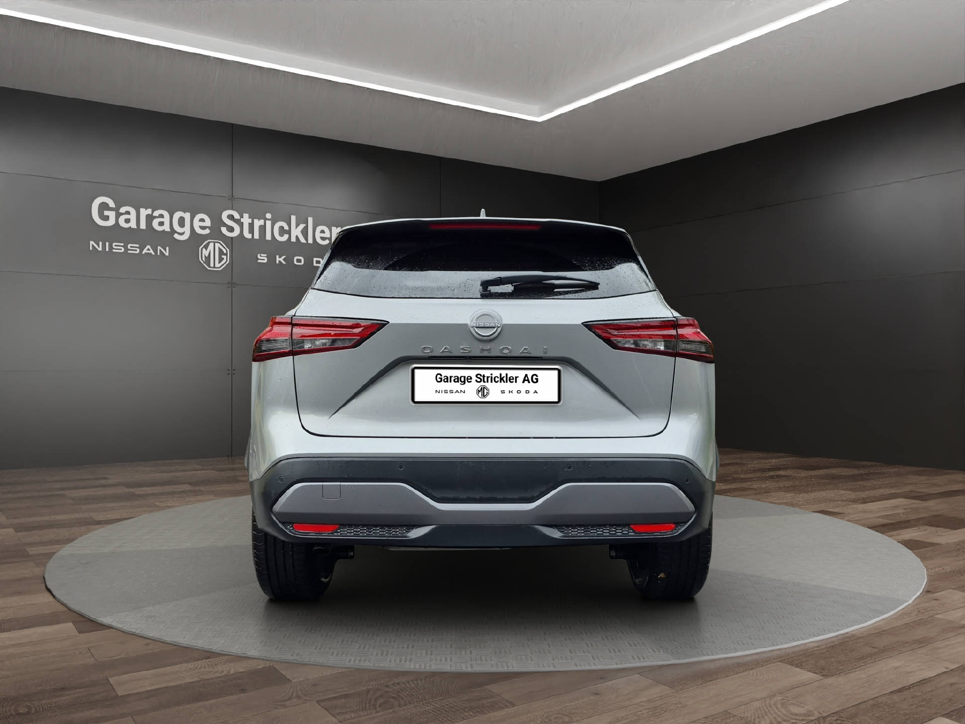 NISSAN Qashqai 1.3 DIG-T Tekna-image-3