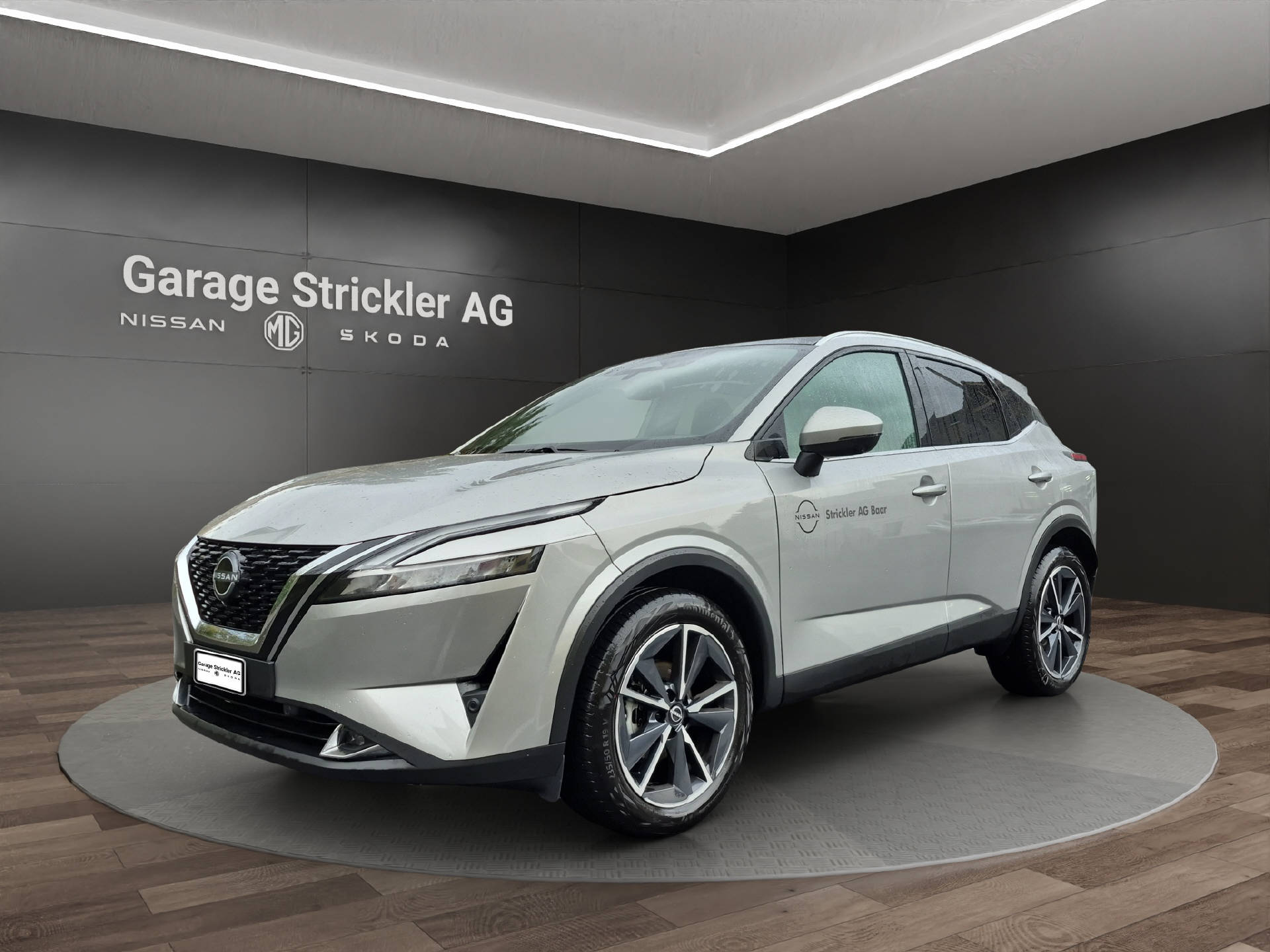 NISSAN Qashqai 1.3 DIG-T Tekna-image-0