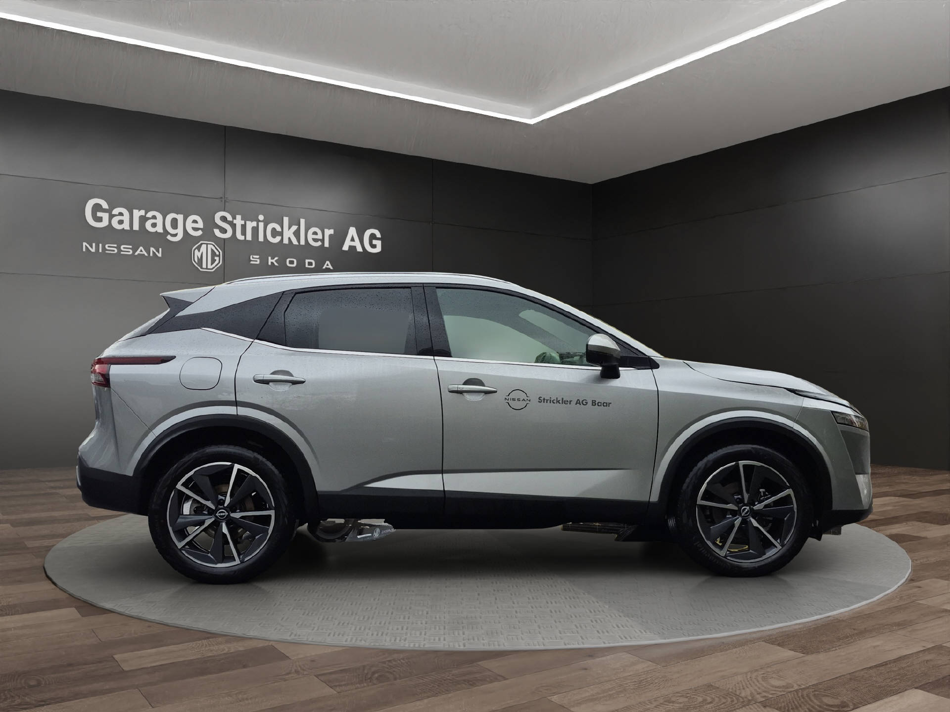 NISSAN Qashqai 1.3 DIG-T Tekna-image-5