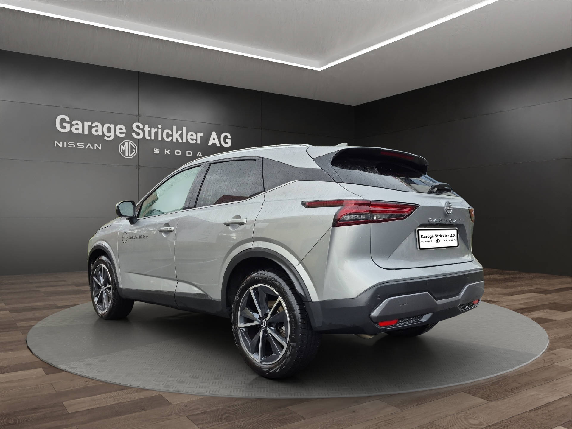NISSAN Qashqai 1.3 DIG-T Tekna-image-2