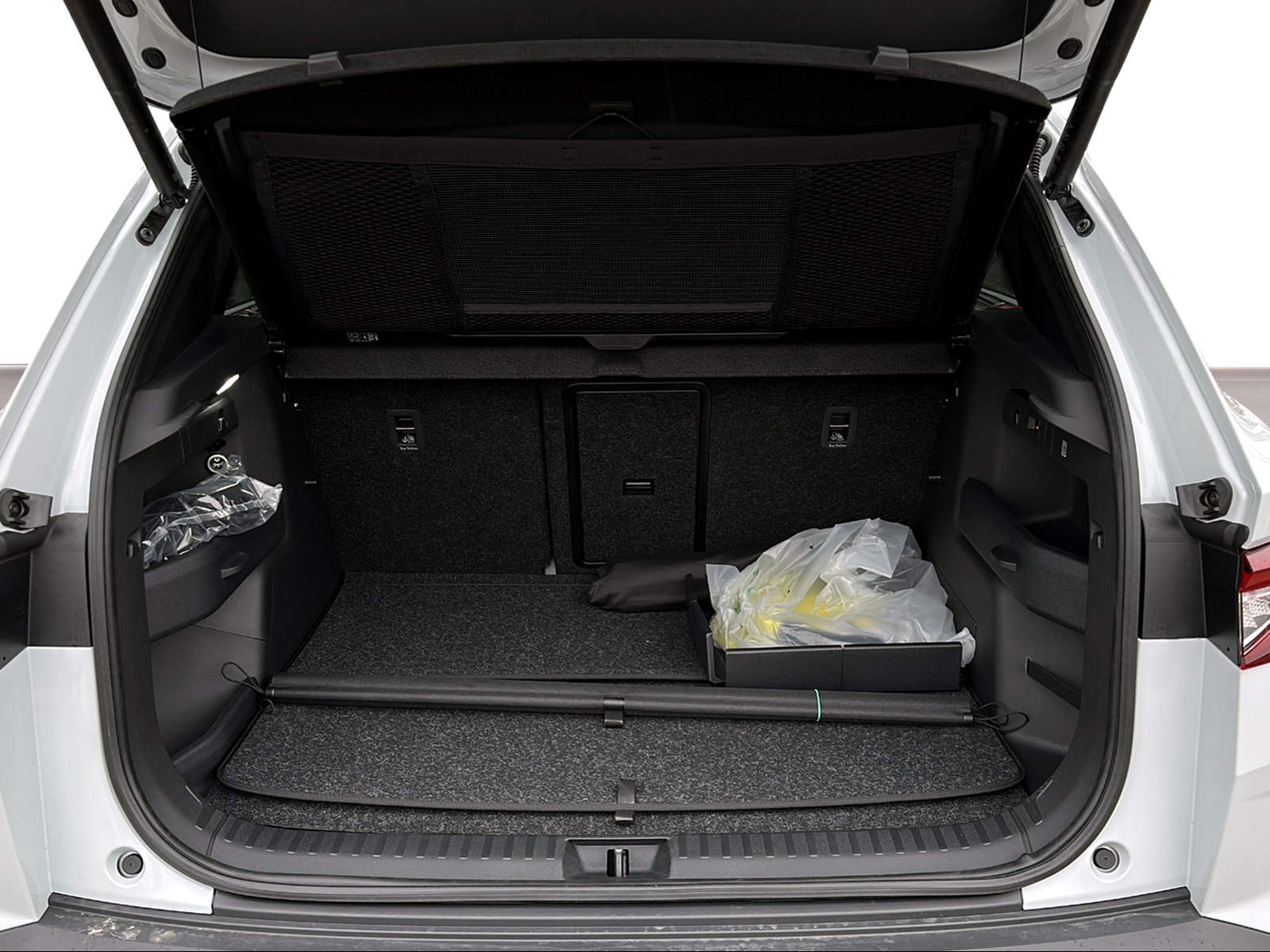 SKODA Elroq 85-image-5