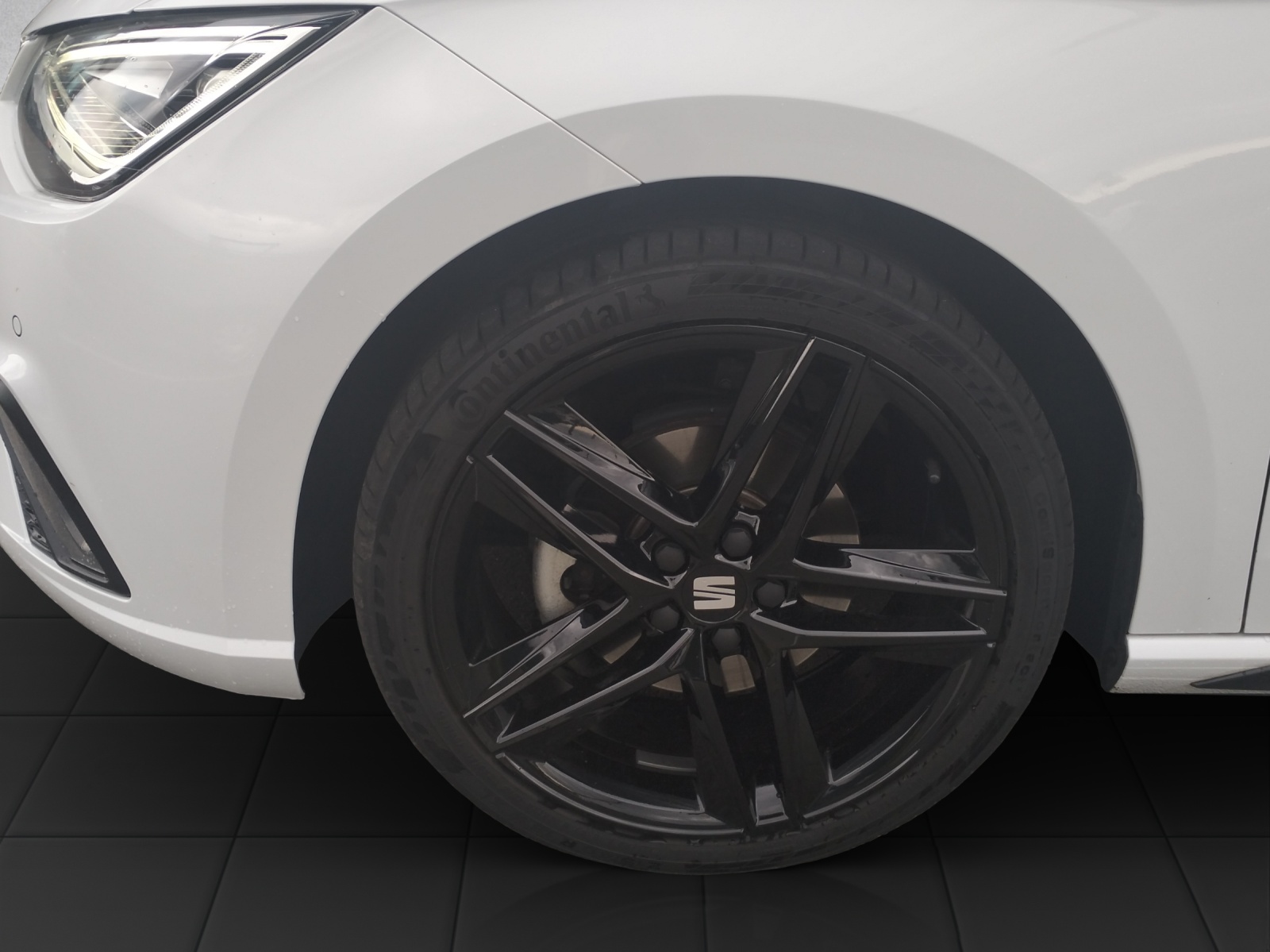 SEAT Ibiza 1.0 EcoTSI 75 Edition DSG-image-14