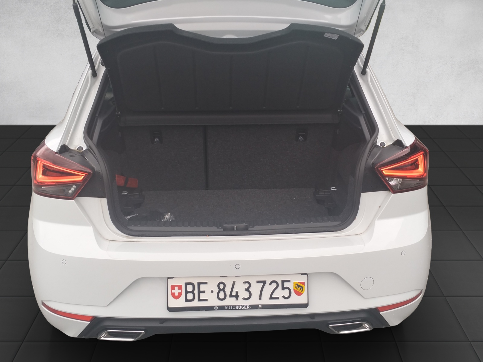 SEAT Ibiza 1.0 EcoTSI 75 Edition DSG-image-13