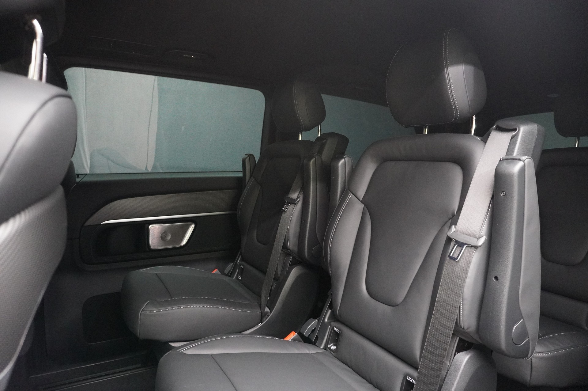 MERCEDES-BENZ V 300 d Exclusive L 4M-image-12