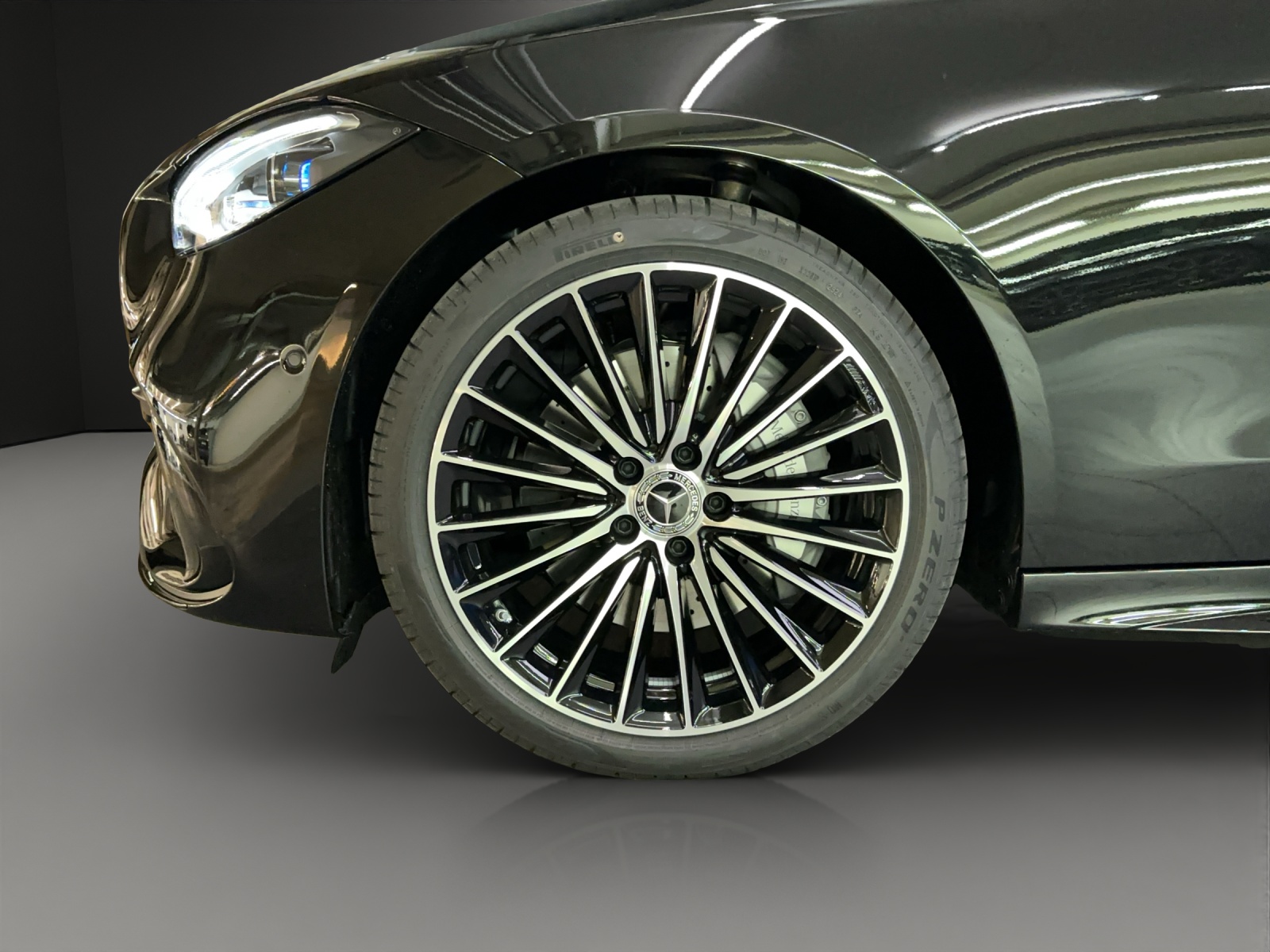 MERCEDES-BENZ C 220 d T 4 Matic Swiss Star-image-12