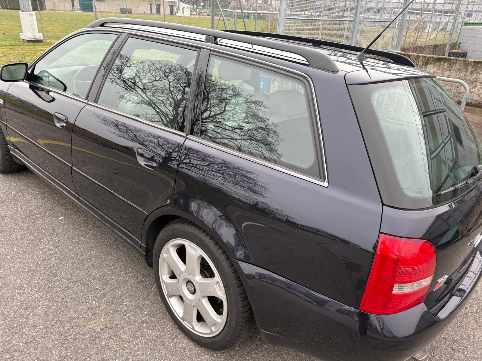 AUDI S4 Avant Quatro 2.7 V6 Bi- Turbo-image-2