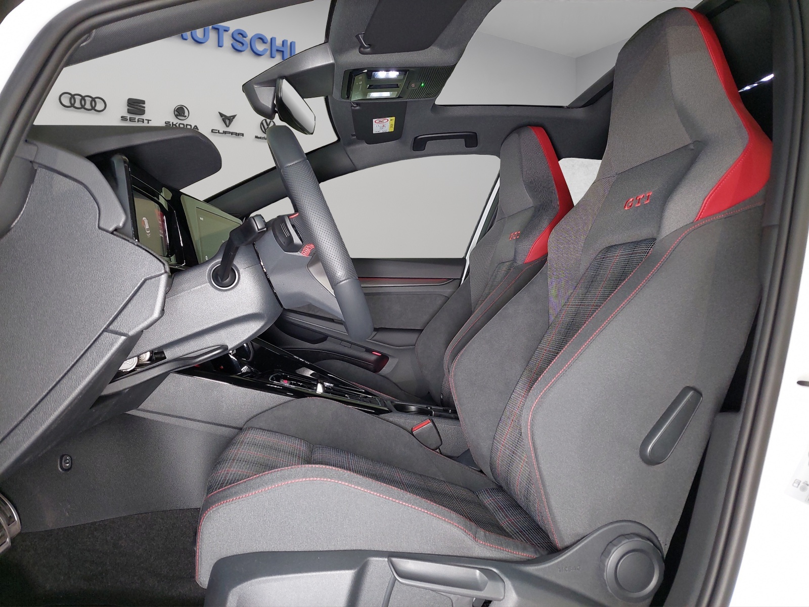 VW Golf 2.0 TSI GTI DSG-image-5