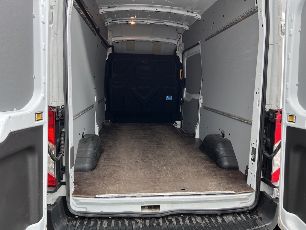 FORD Transit Van 350 L2 Limited 2.0 TDCi 130 HEV1 FWD-image-9