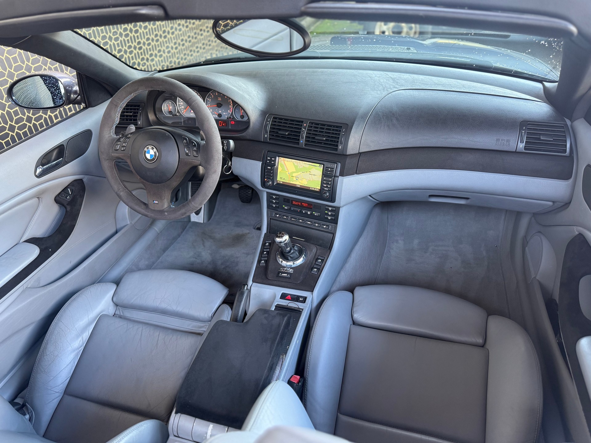 BMW M3 Cabriolet-image-5