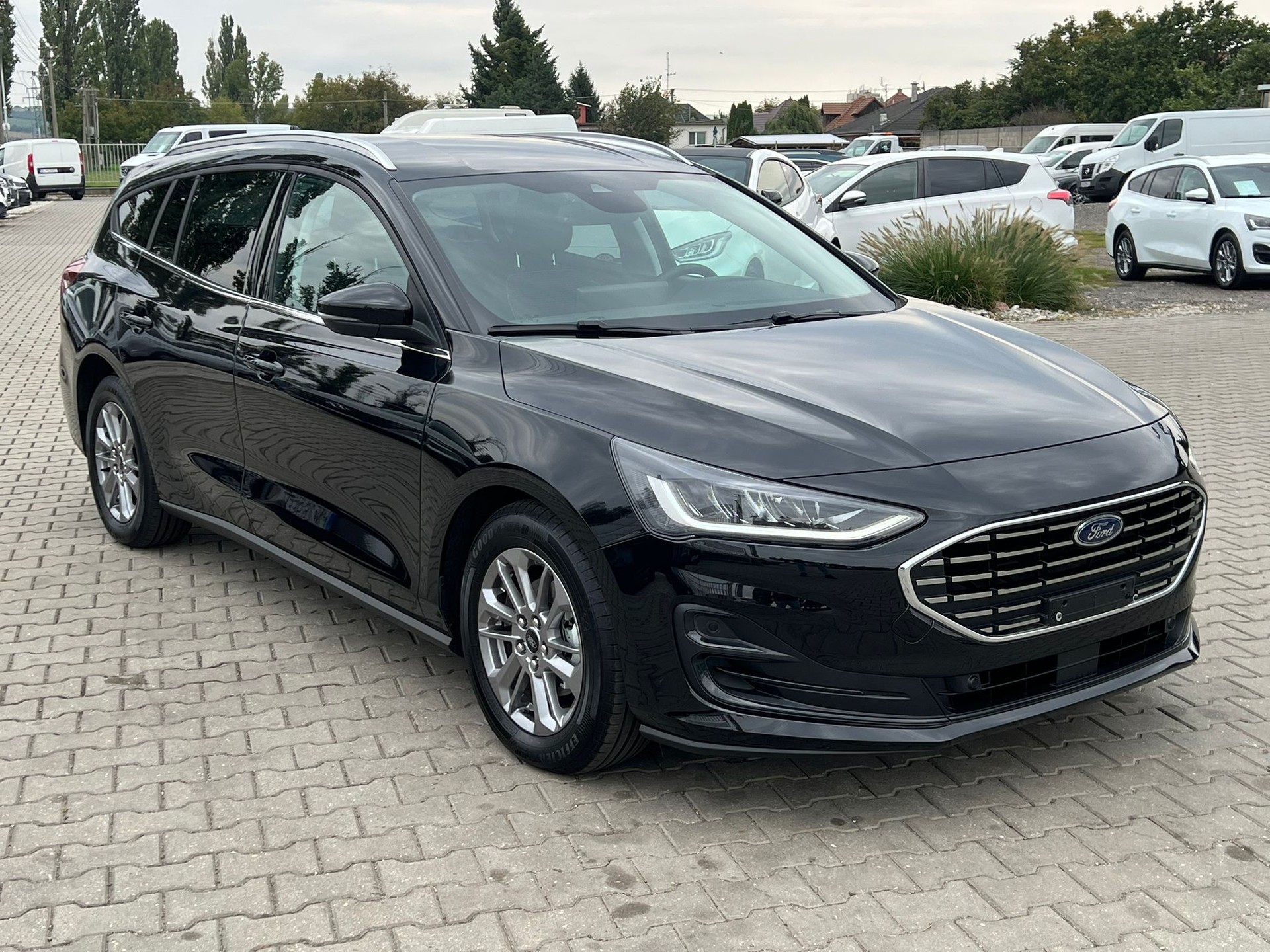 FORD Focus 1.0 MHEV Titanium Automat-image-0
