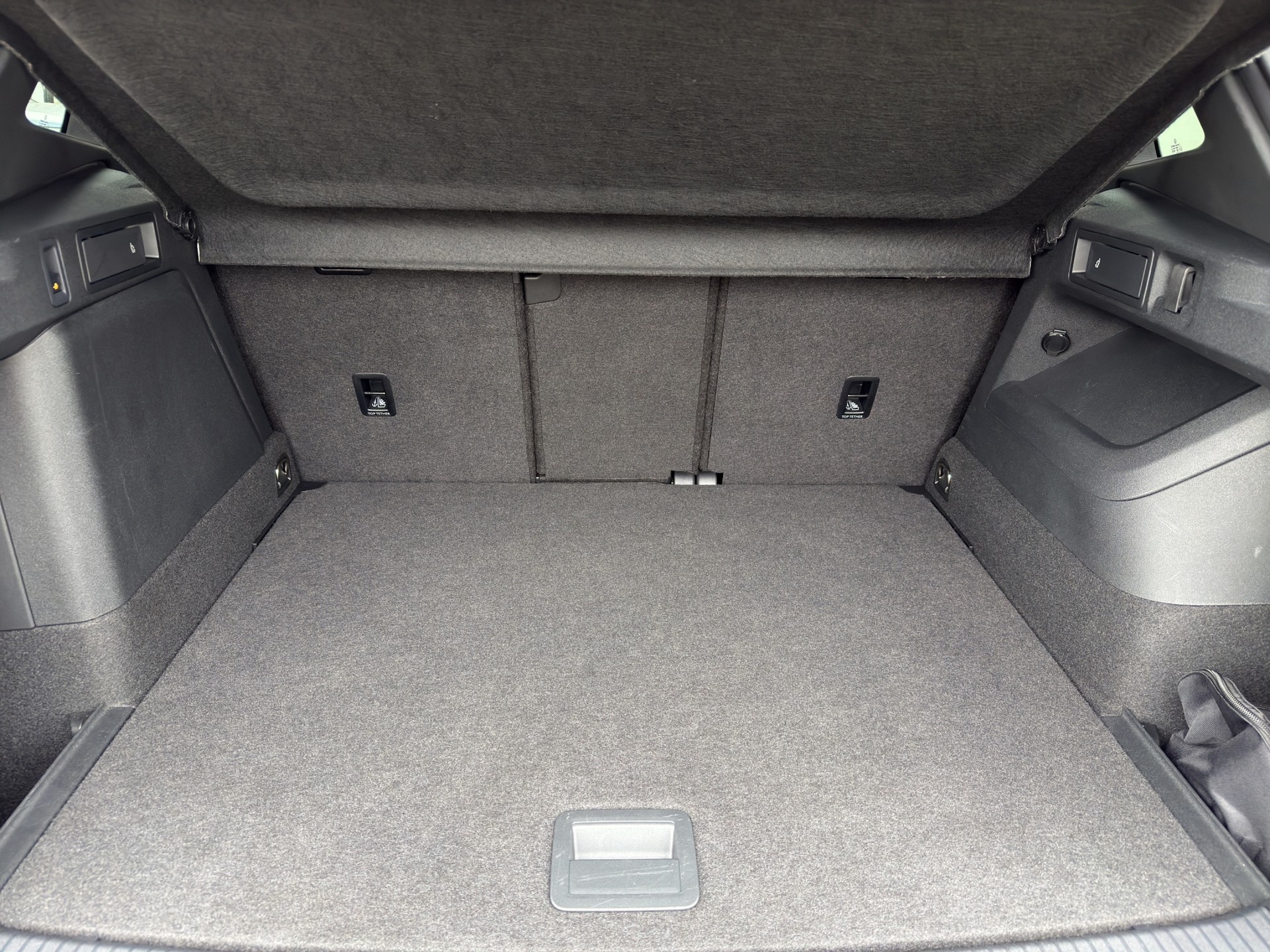 VW Tiguan 1.5 TSI evo2 eHybrid R-Line DSG-image-11