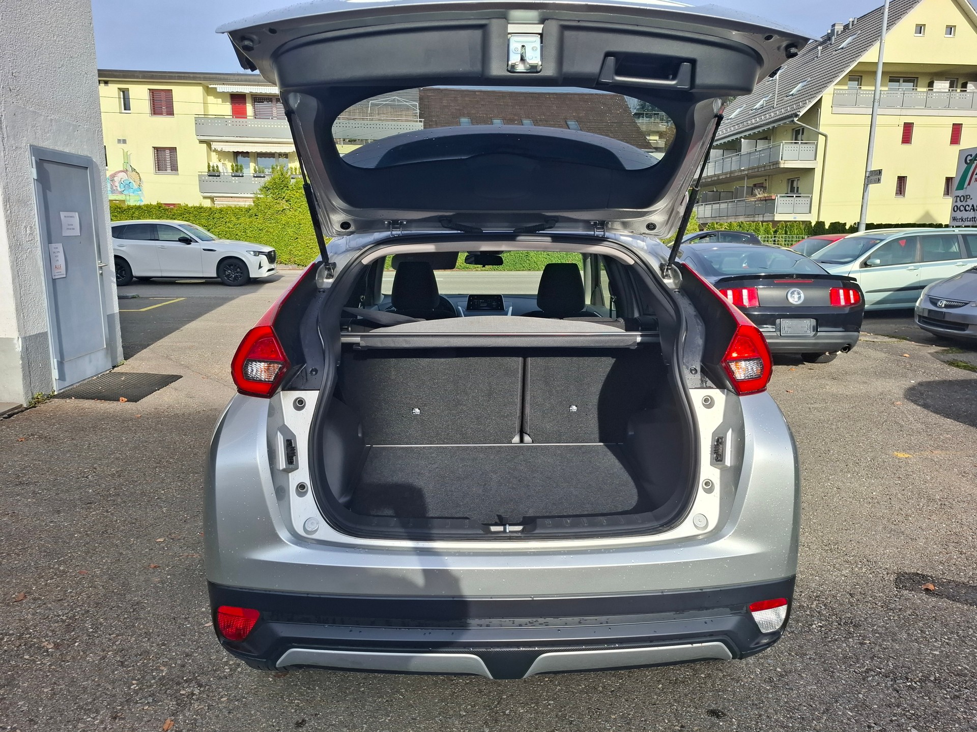 MITSUBISHI Eclipse Cross 1.5 T-Mivec Value 4WD CVT-image-11