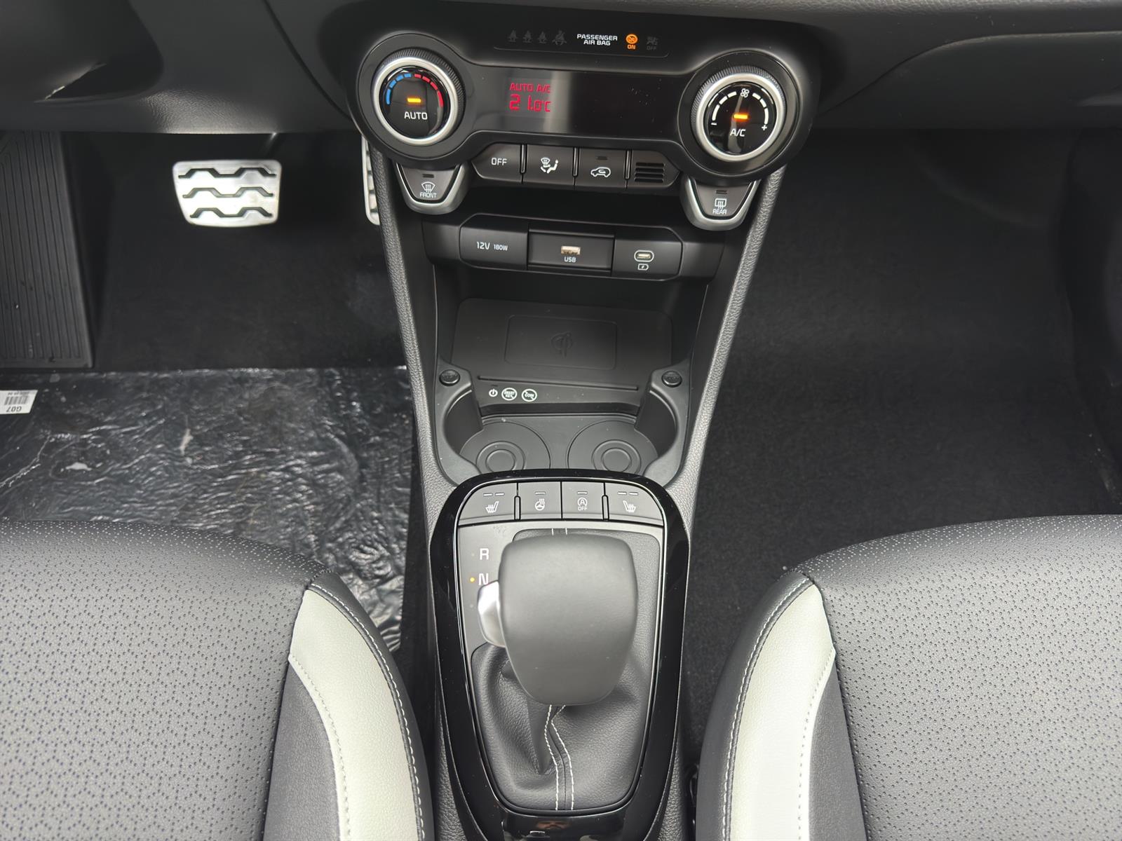 KIA Picanto 1.0 GDi GT Line-image-10