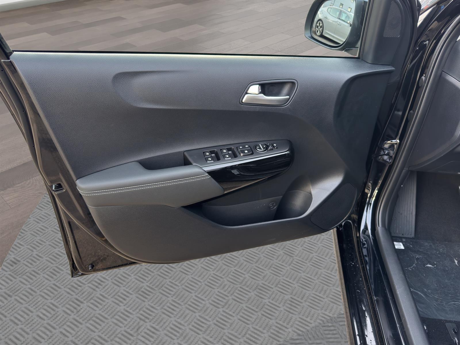 KIA Picanto 1.0 GDi GT Line-image-7