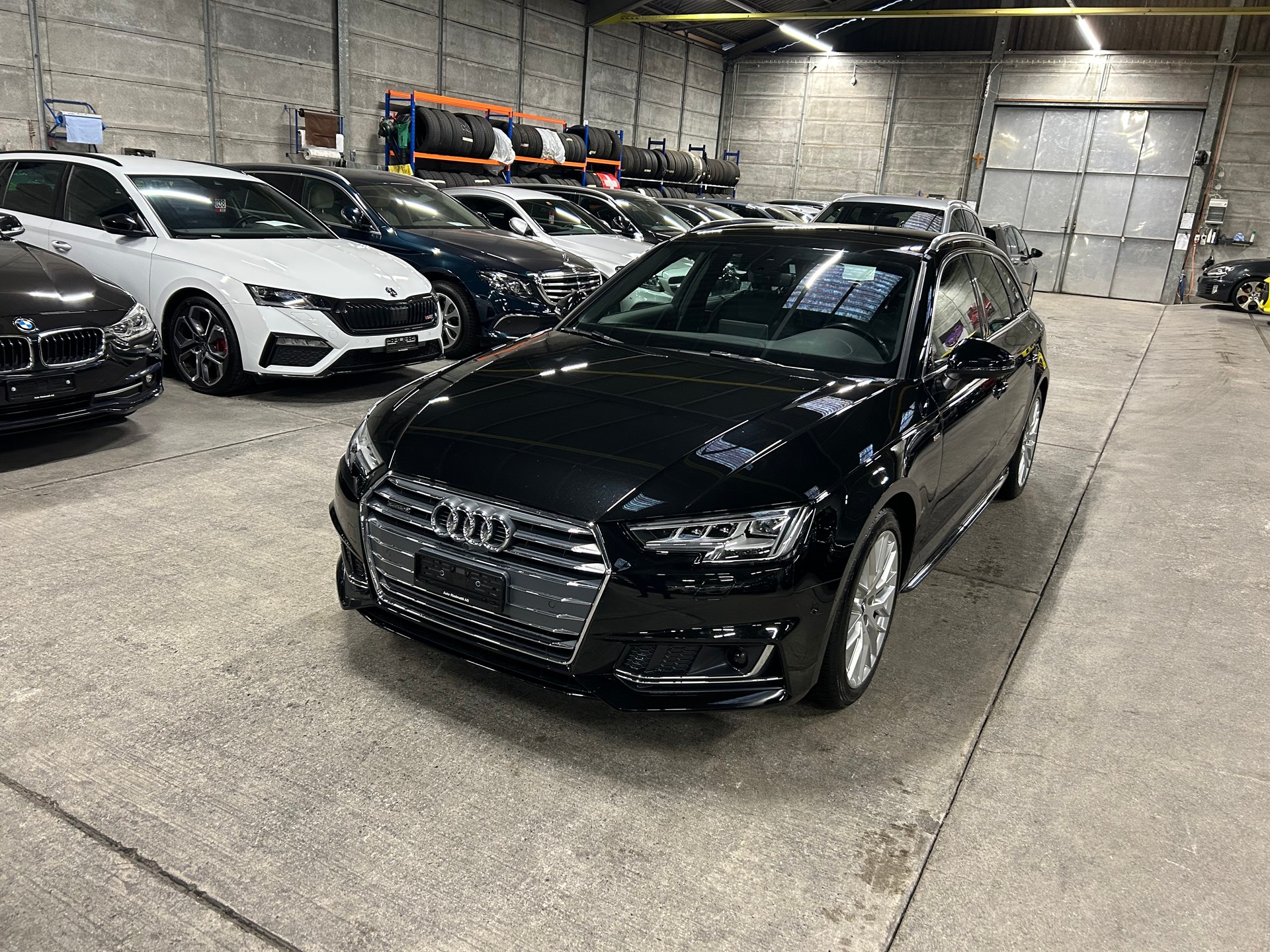 AUDI A4 Avant 2.0 TDI Sport quattro S-tronic-image-8