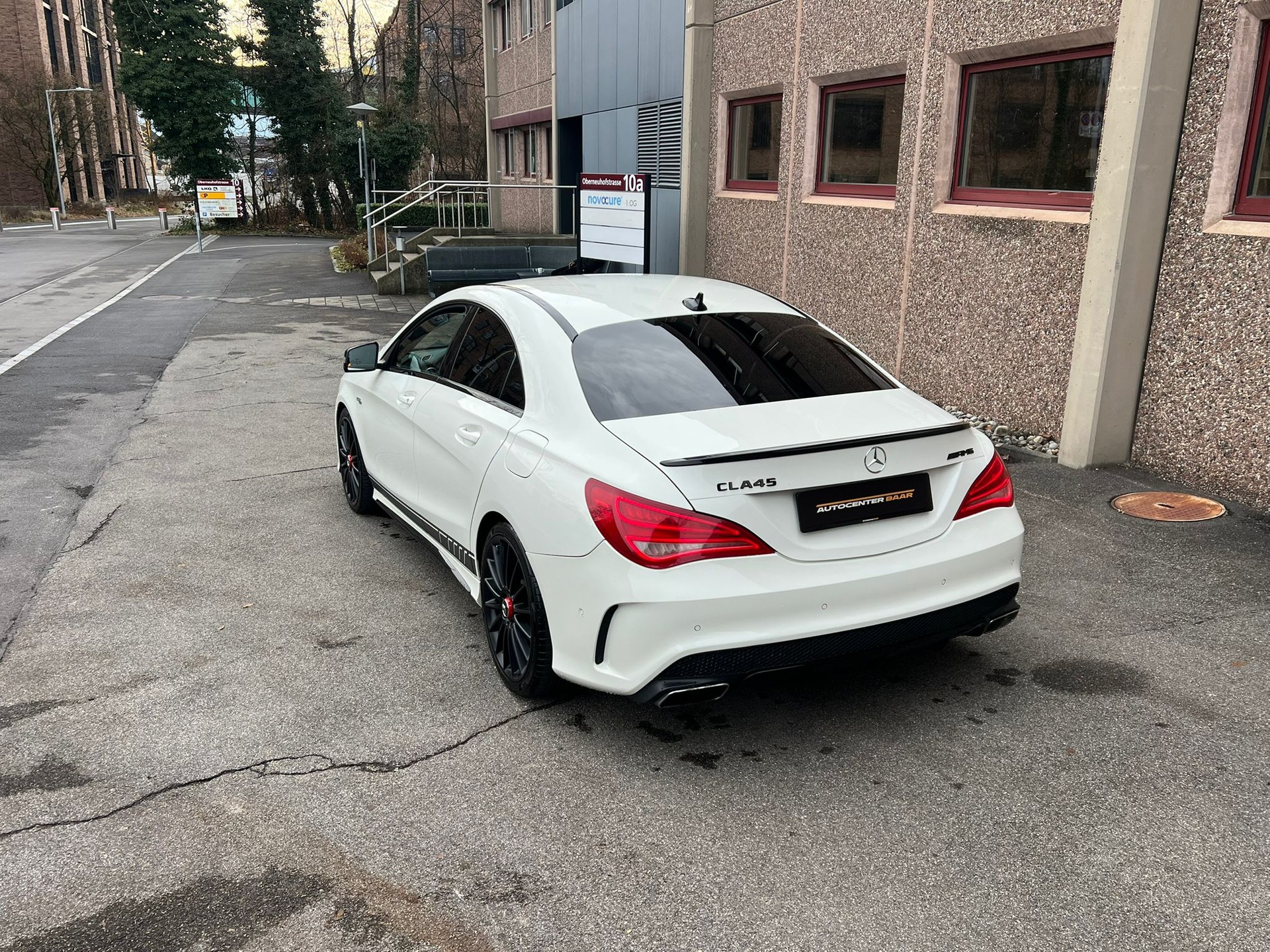 MERCEDES-BENZ CLA 45 AMG 4Matic Speedshift-image-5