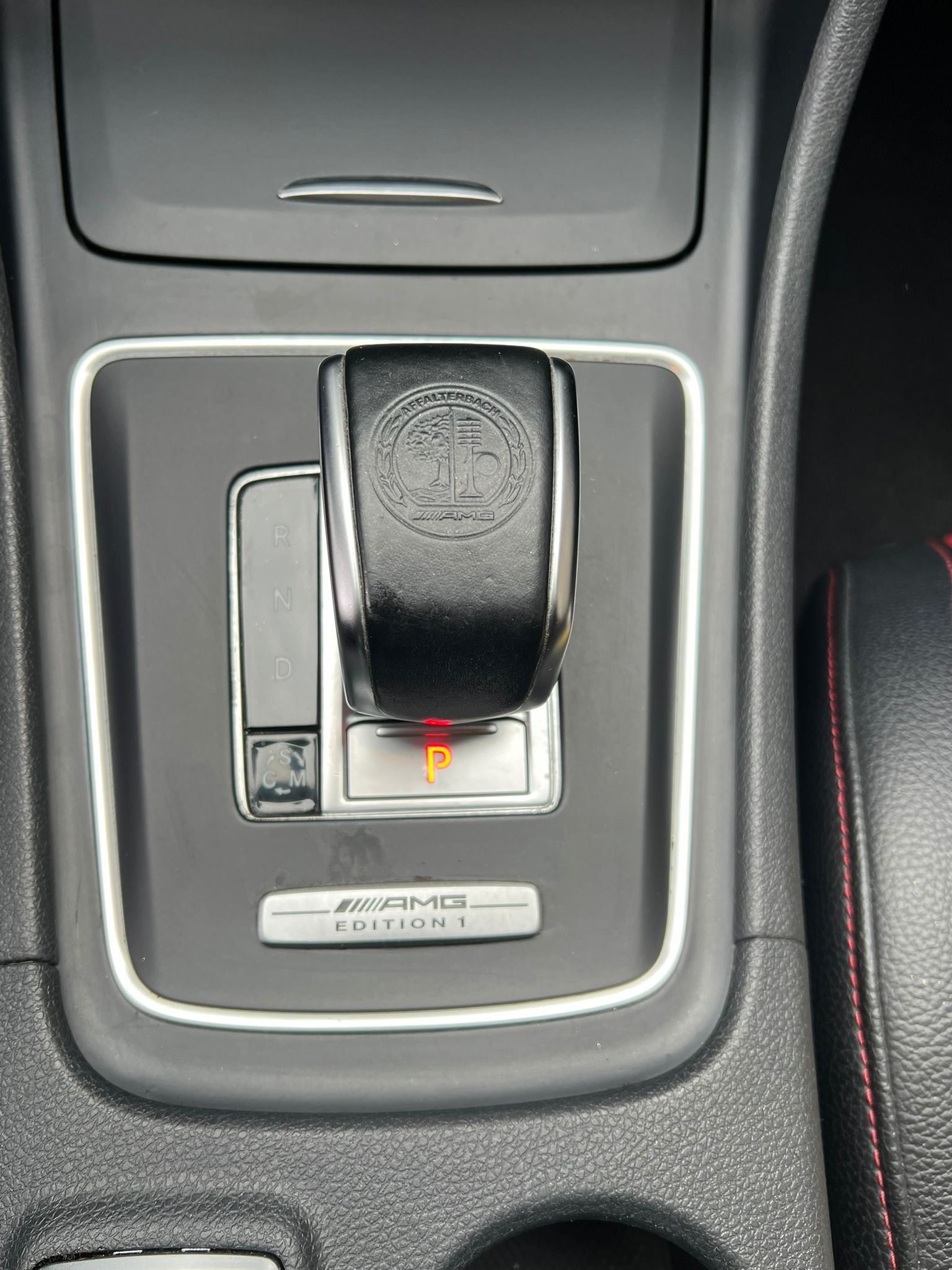 MERCEDES-BENZ CLA 45 AMG 4Matic Speedshift-image-15